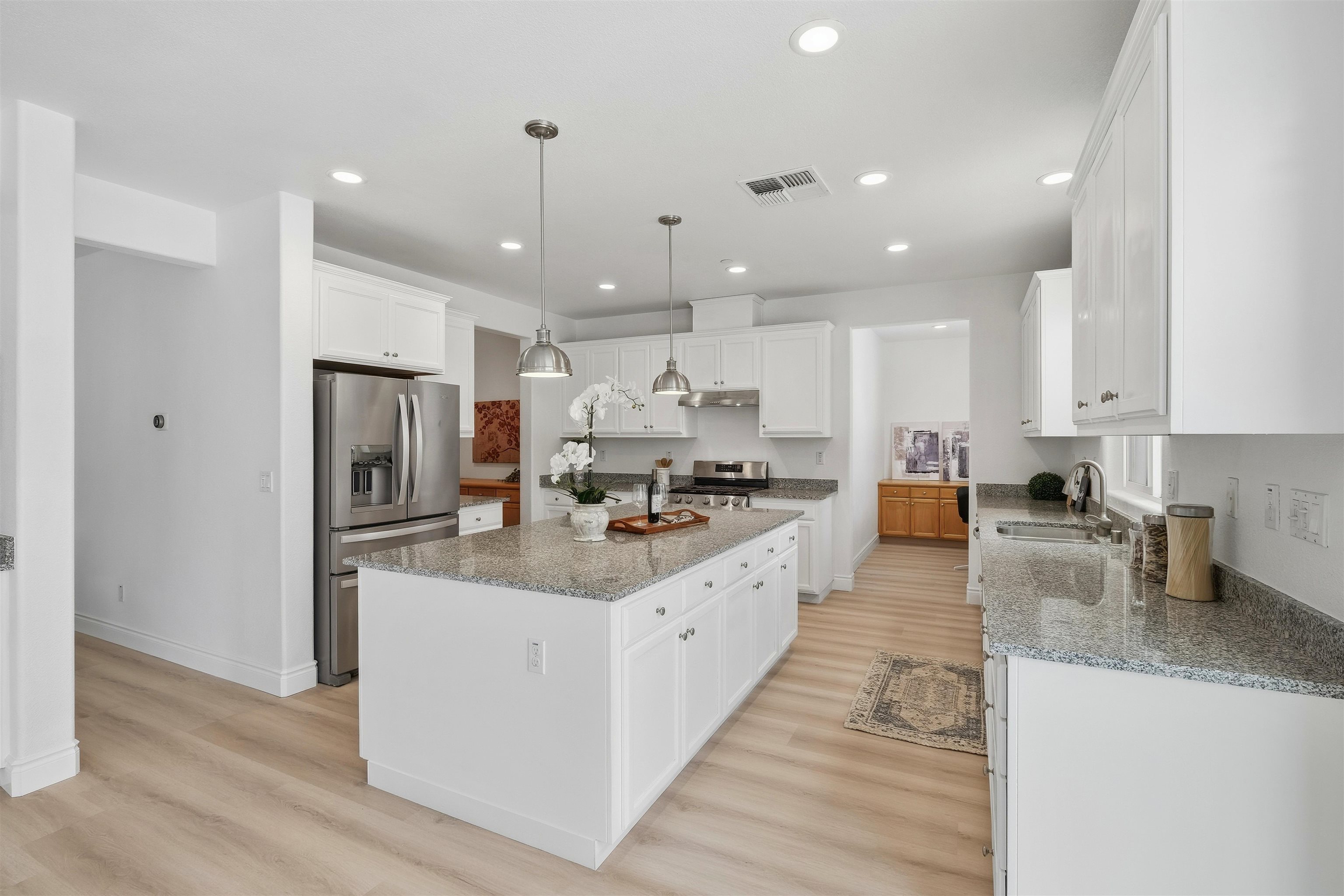 Detail Gallery Image 12 of 54 For 574 Mandevilla Dr, Brentwood,  CA 94513 - 5 Beds | 4 Baths