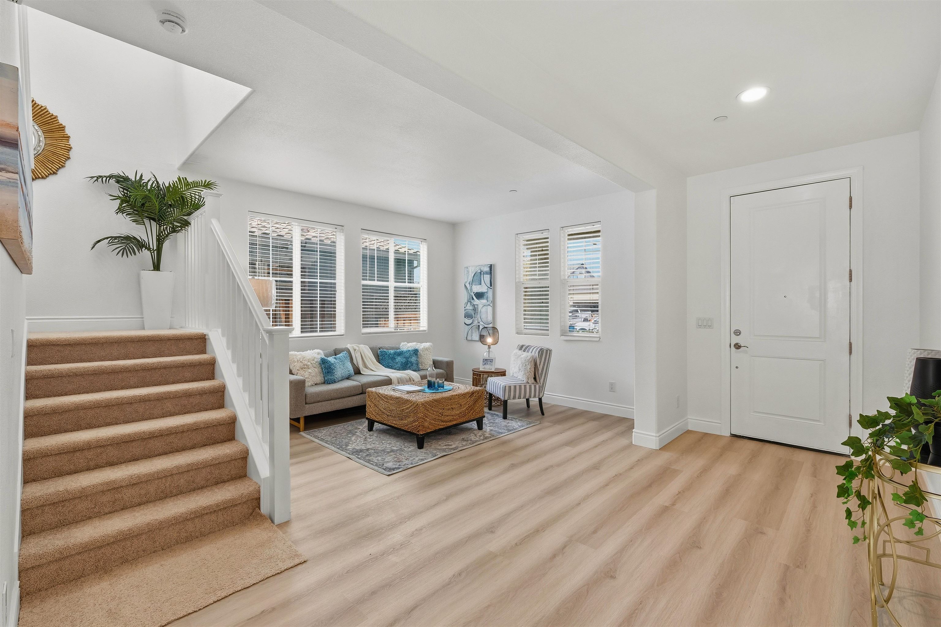 Detail Gallery Image 8 of 54 For 574 Mandevilla Dr, Brentwood,  CA 94513 - 5 Beds | 4 Baths