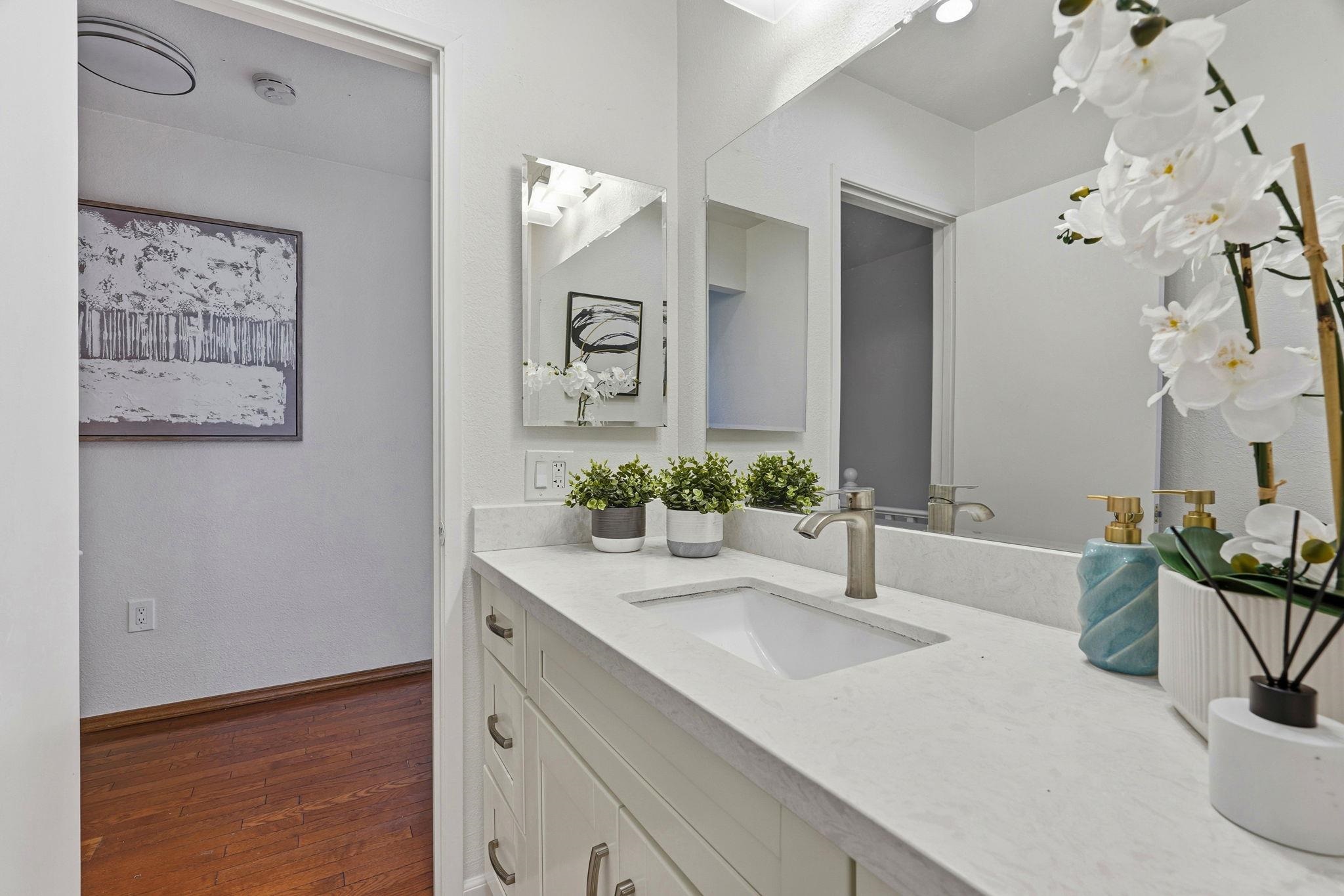 Detail Gallery Image 23 of 40 For 21091 Red Fir Ct, Cupertino,  CA 95014 - 3 Beds | 1/1 Baths