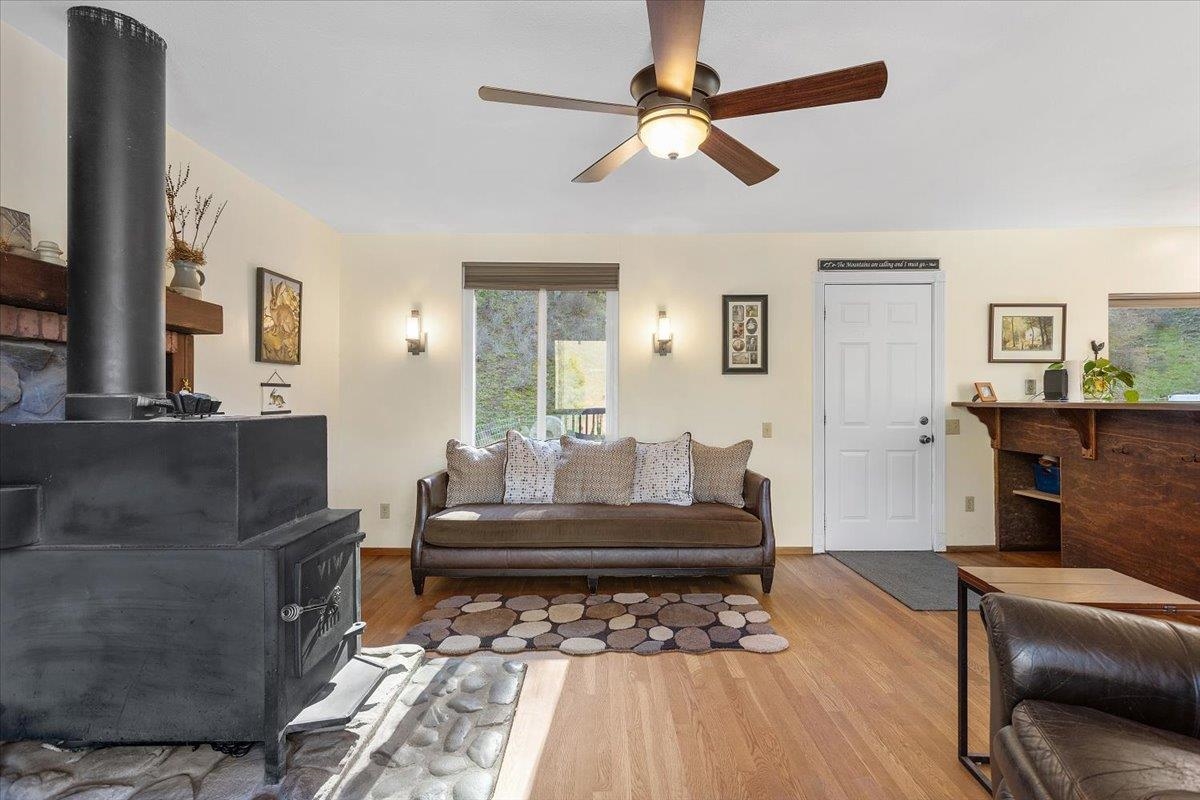 Detail Gallery Image 6 of 43 For 17370 W Corral Hollow Rd, Tracy,  CA 95377 - 2 Beds | 1 Baths