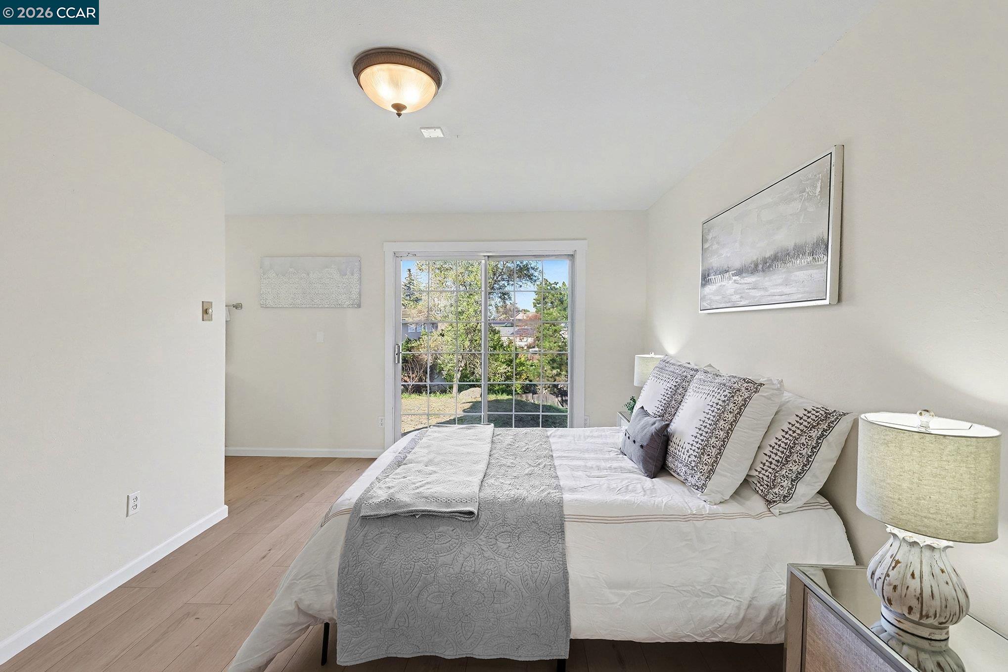 Detail Gallery Image 15 of 29 For 837 Marie Ave, Martinez,  CA 94553 - 4 Beds | 2 Baths