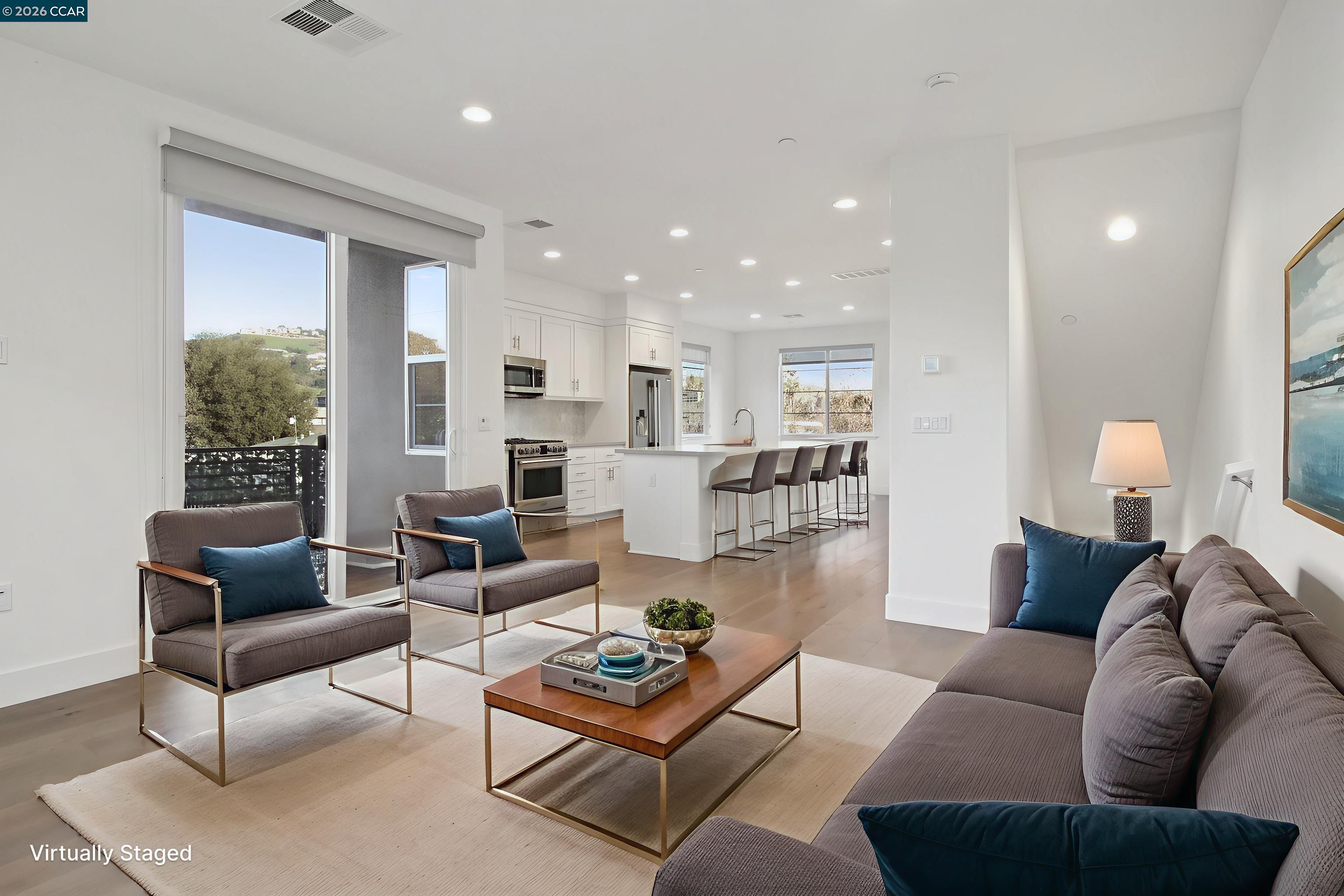 Photo #1: 41120815 Listing: Photo #1