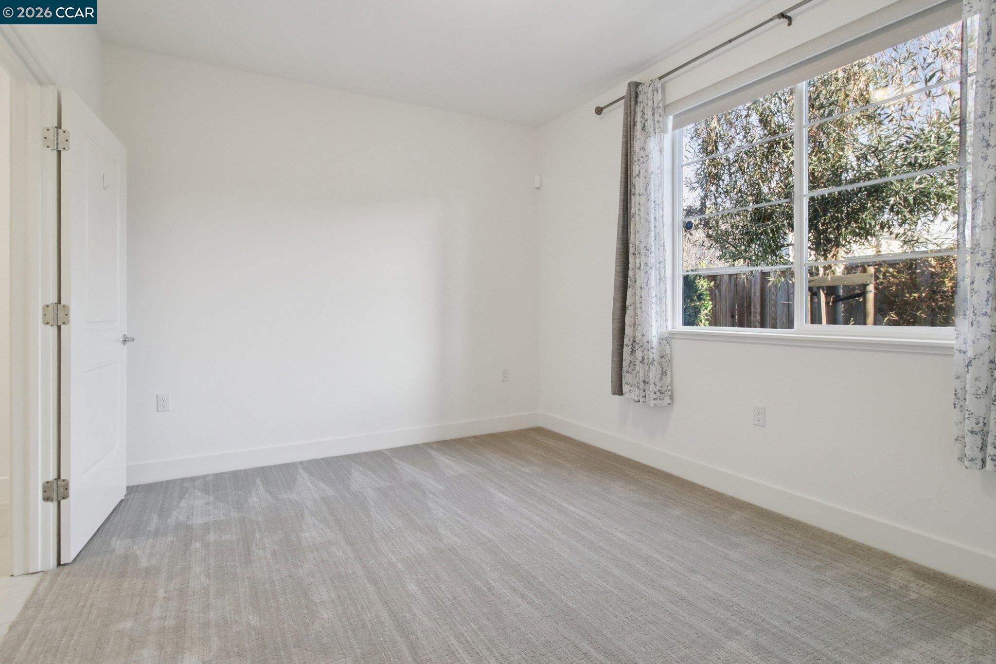 Detail Gallery Image 15 of 39 For 257 Bolt Ct, Hayward,  CA 94544 - 3 Beds | 3/1 Baths