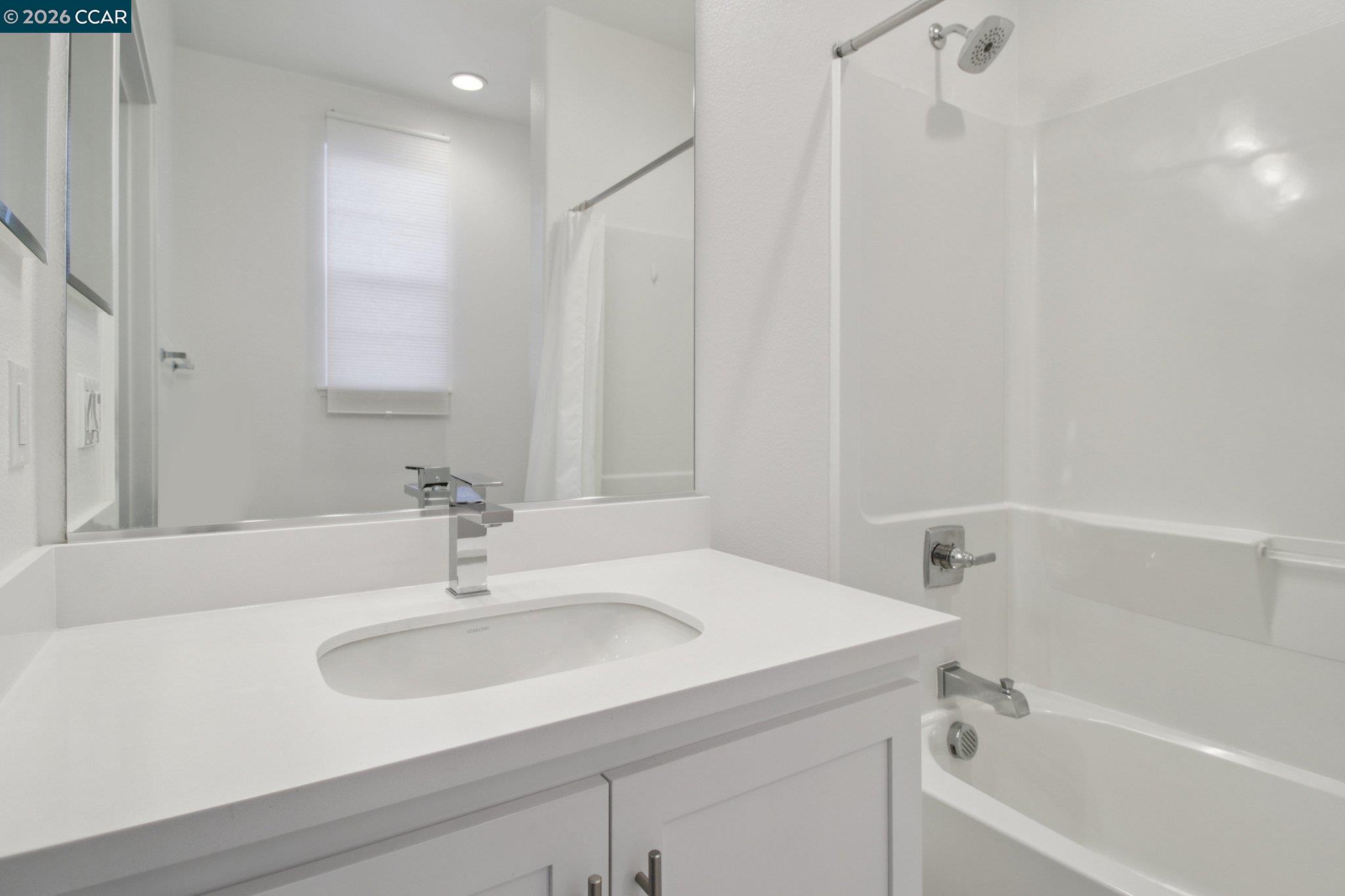 Detail Gallery Image 18 of 39 For 257 Bolt Ct, Hayward,  CA 94544 - 3 Beds | 3/1 Baths