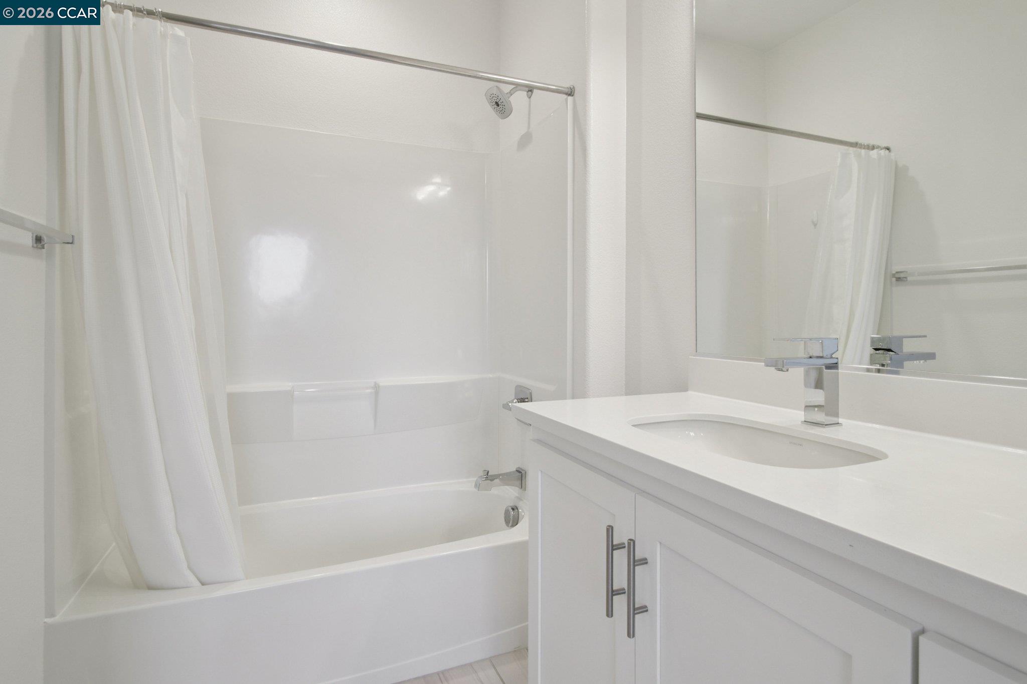 Detail Gallery Image 19 of 39 For 257 Bolt Ct, Hayward,  CA 94544 - 3 Beds | 3/1 Baths