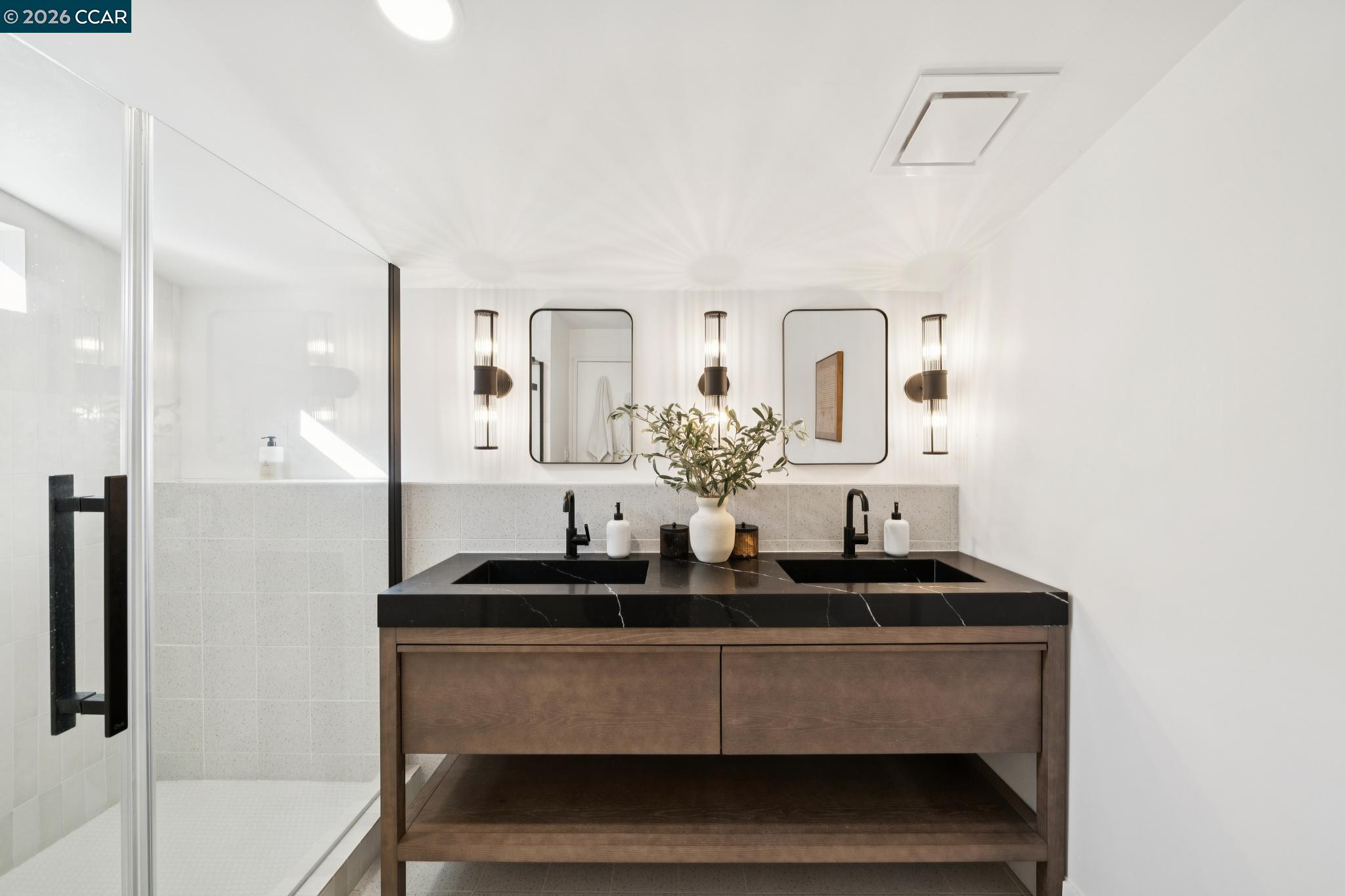 Detail Gallery Image 15 of 25 For 3268 Park Ln, Lafayette,  CA 94549 - 4 Beds | 3 Baths