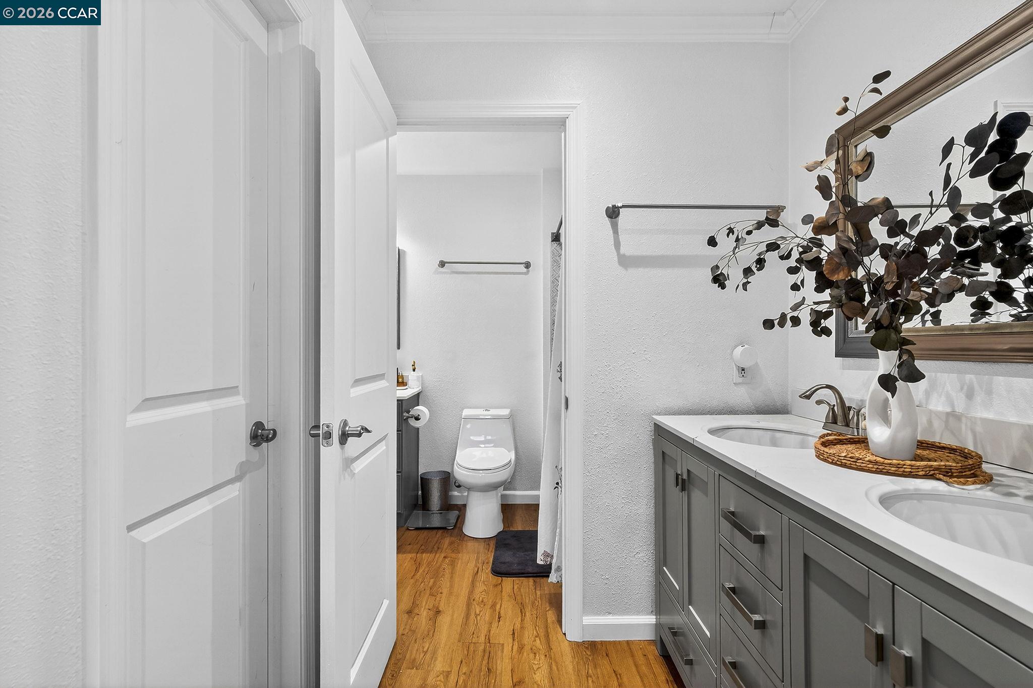 Photo #32: 41120820 Listing: Photo #32