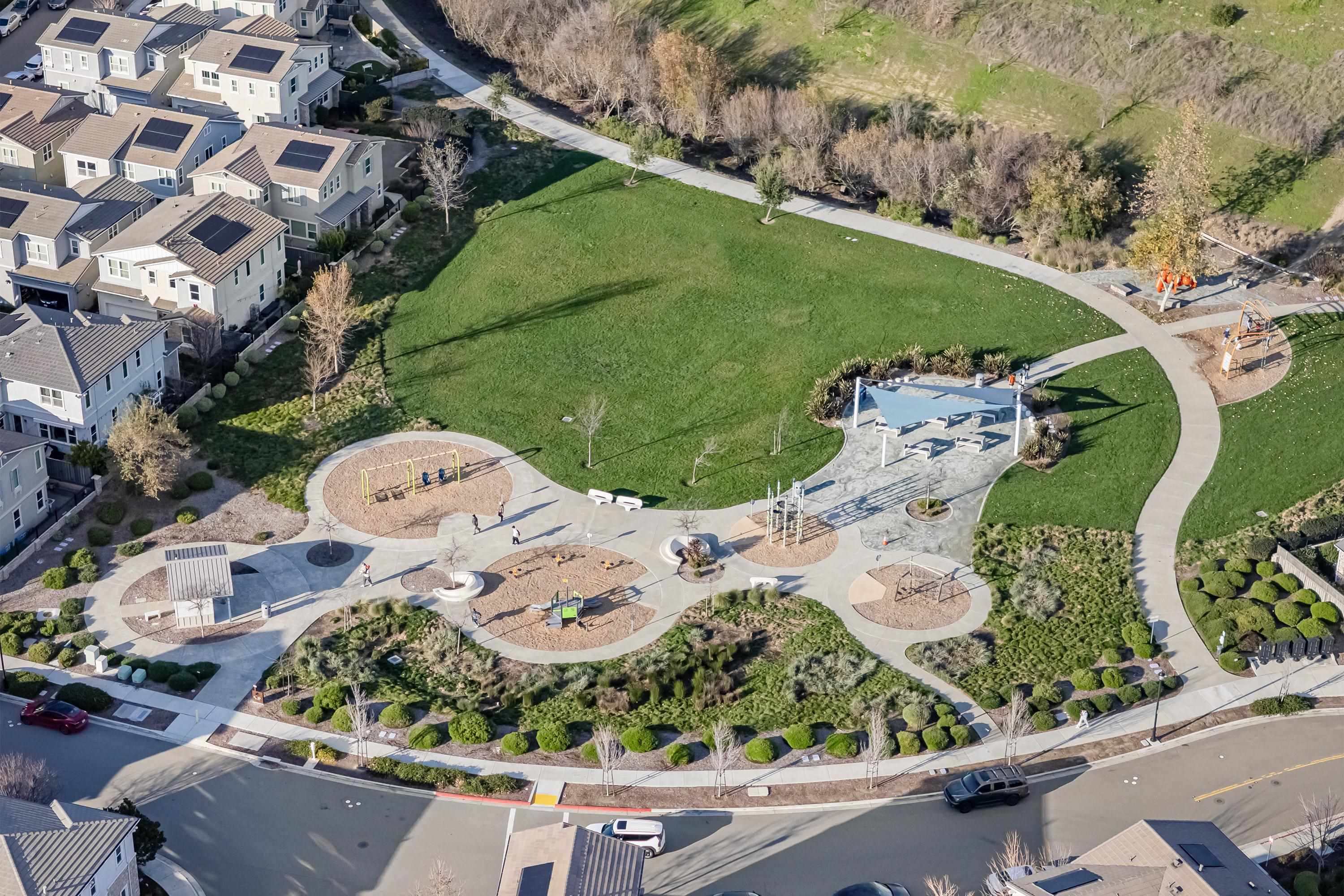 Detail Gallery Image 33 of 38 For 2933 Stringham Way, Dublin,  CA 94568 - 4 Beds | 2/1 Baths