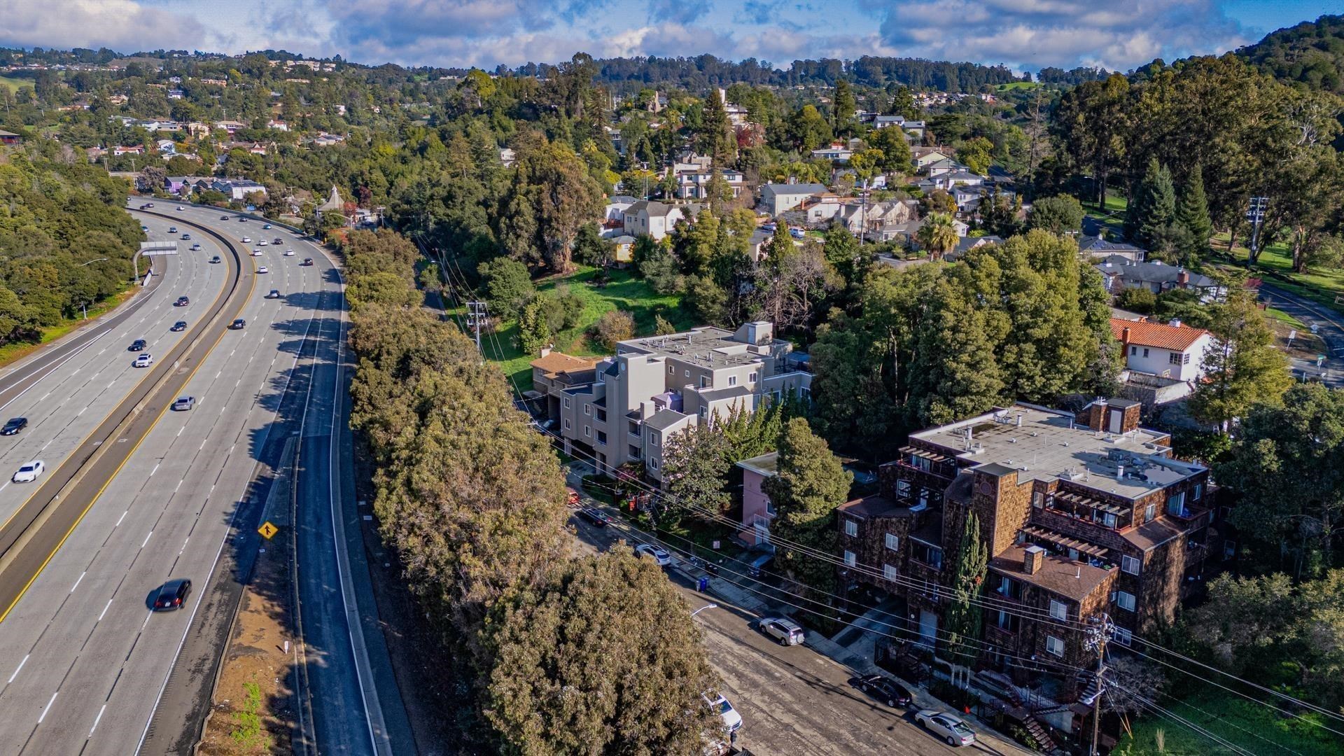 Detail Gallery Image 6 of 26 For 9716 Mountain Blvd, Oakland,  CA 94605 - – Beds | – Baths