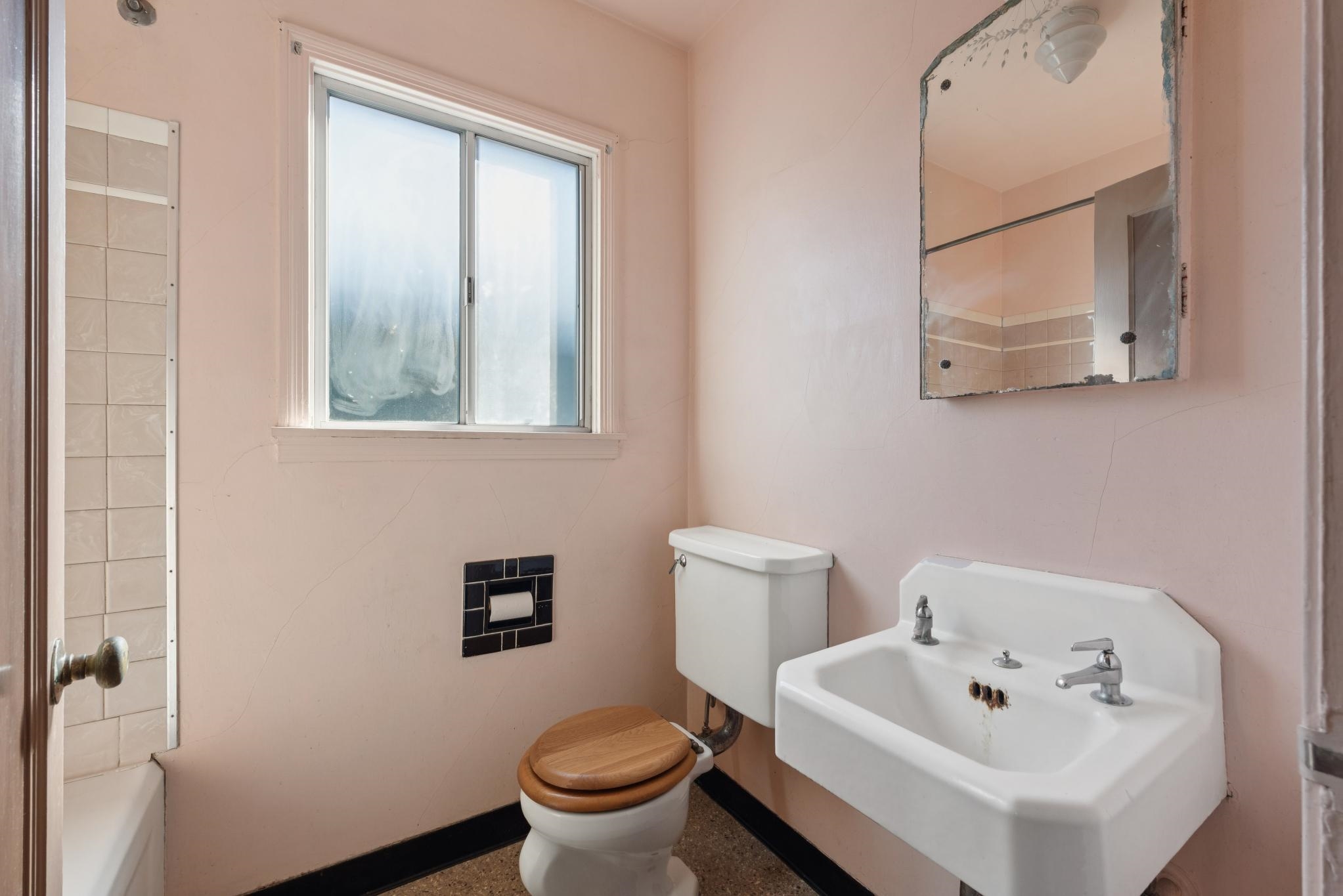 Detail Gallery Image 24 of 37 For 725 Pomona Ave, El Cerrito,  CA 94530 - 2 Beds | 1 Baths