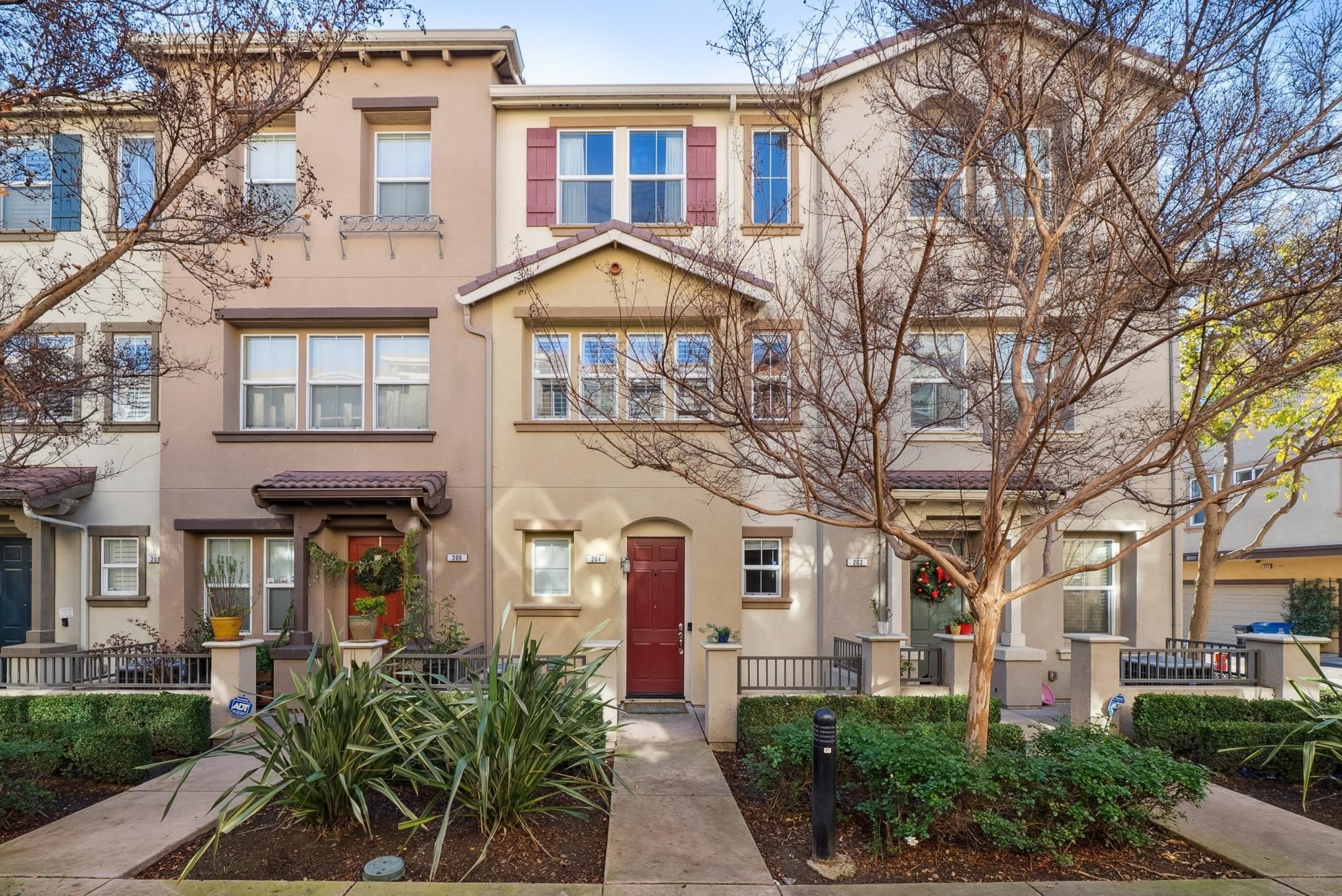 Photo #1: 41120827 Listing: Photo #1