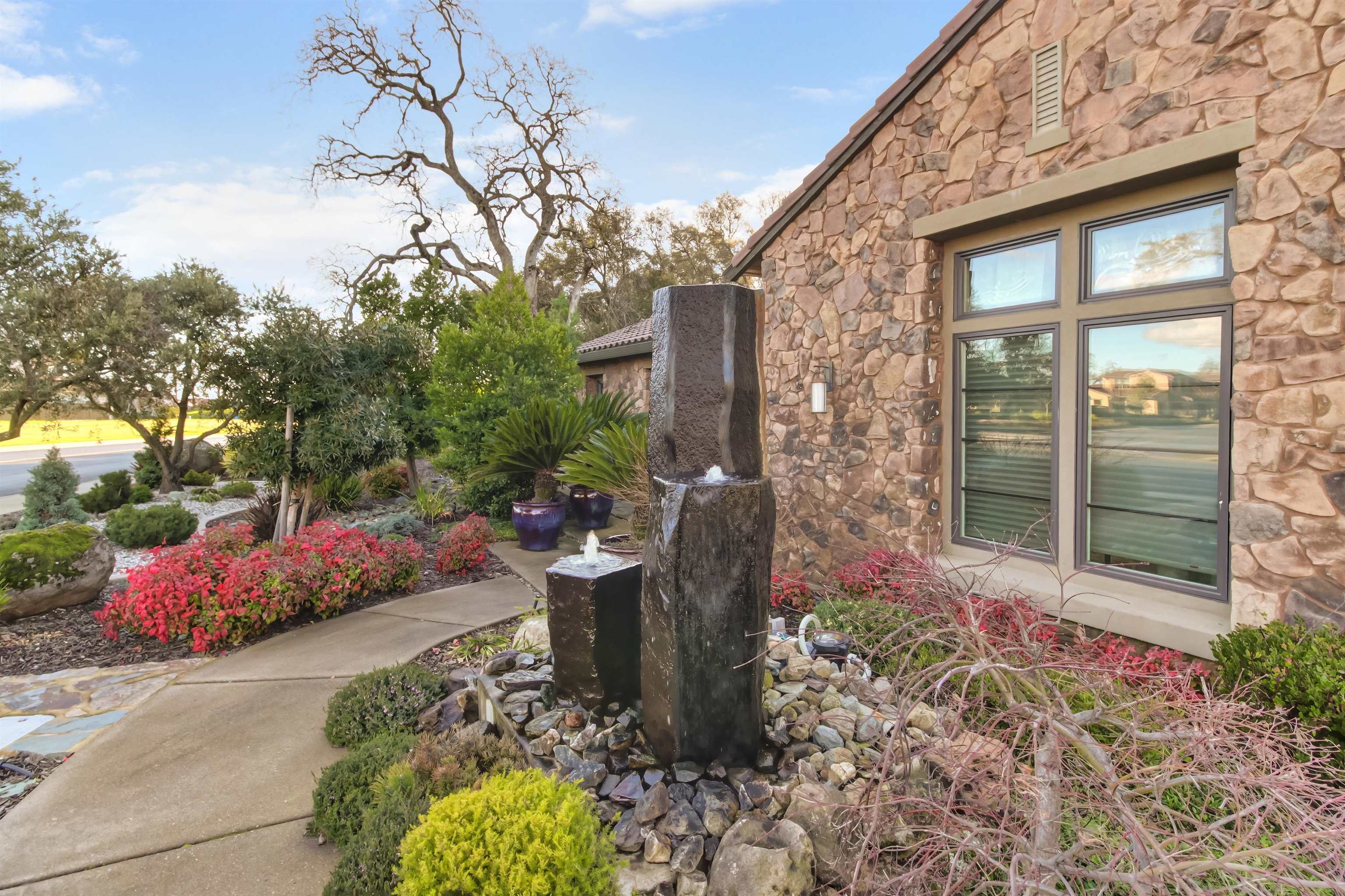 Detail Gallery Image 2 of 60 For 3321 Greenview Dr, El Dorado Hills,  CA 95762 - 4 Beds | 4/1 Baths