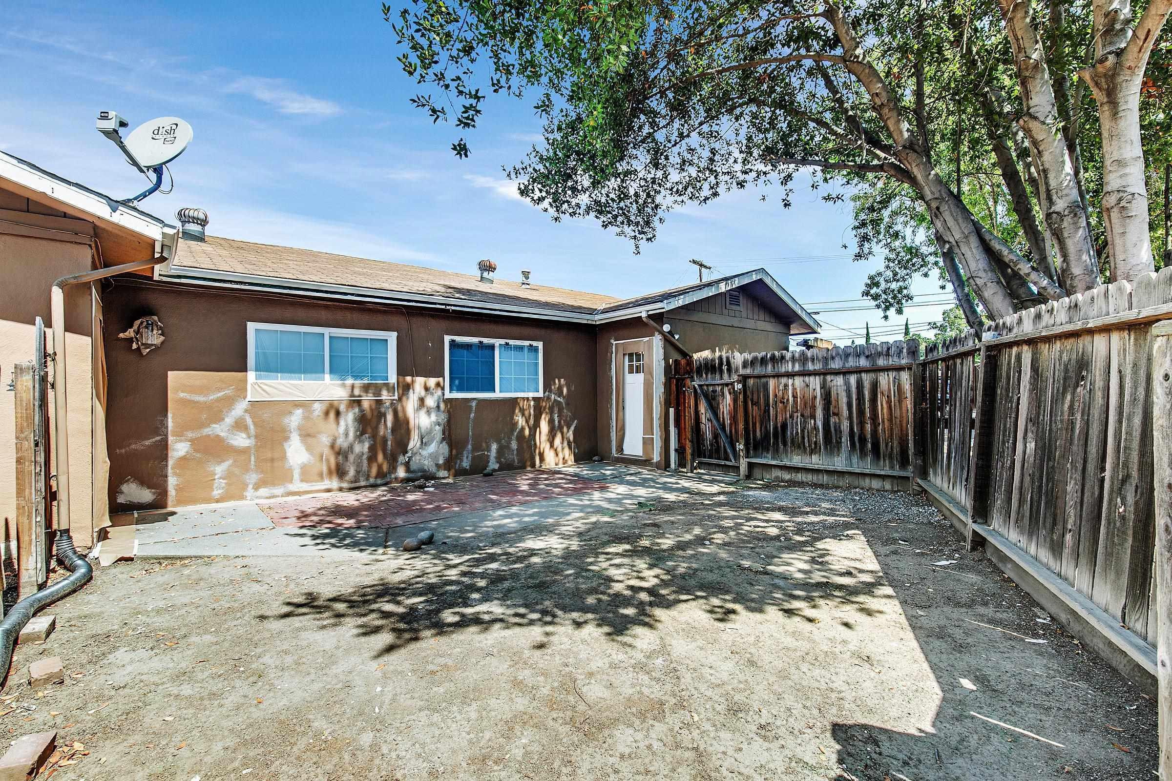 Detail Gallery Image 18 of 25 For 1167 Holmes Court, Livermore,  CA 94551 - 2 Beds | 1 Baths