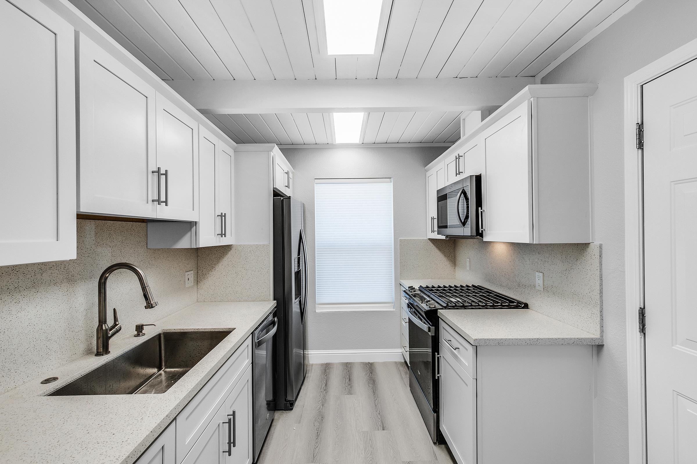 Detail Gallery Image 7 of 25 For 1167 Holmes Court, Livermore,  CA 94551 - 2 Beds | 1 Baths