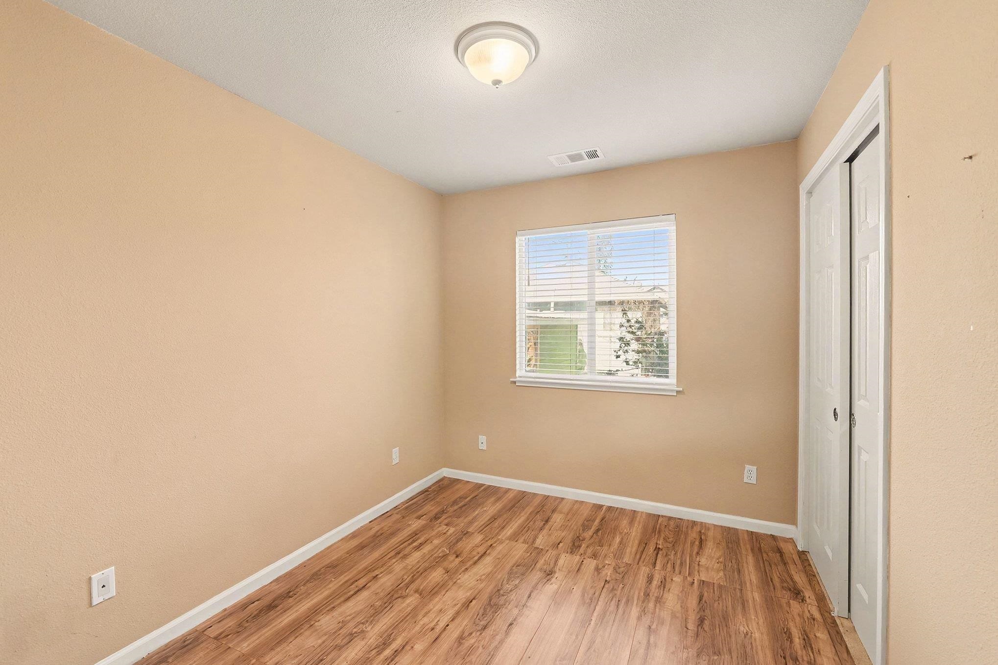 Detail Gallery Image 15 of 29 For 811 G St #811 AND 811 1/2,  Antioch,  CA 94509 - 6 Beds | 3 Baths