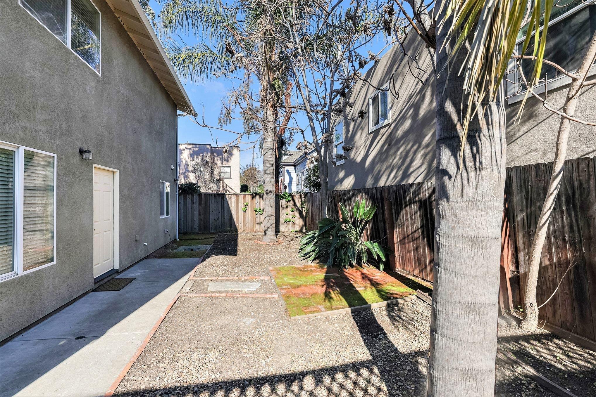 Detail Gallery Image 28 of 29 For 811 G St #811 AND 811 1/2,  Antioch,  CA 94509 - 6 Beds | 3 Baths