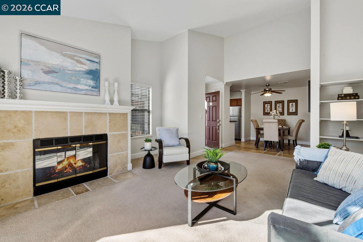 Detail Gallery Image 9 of 41 For 332 Eastridge Dr, San Ramon,  CA 94582 - 2 Beds | 2 Baths