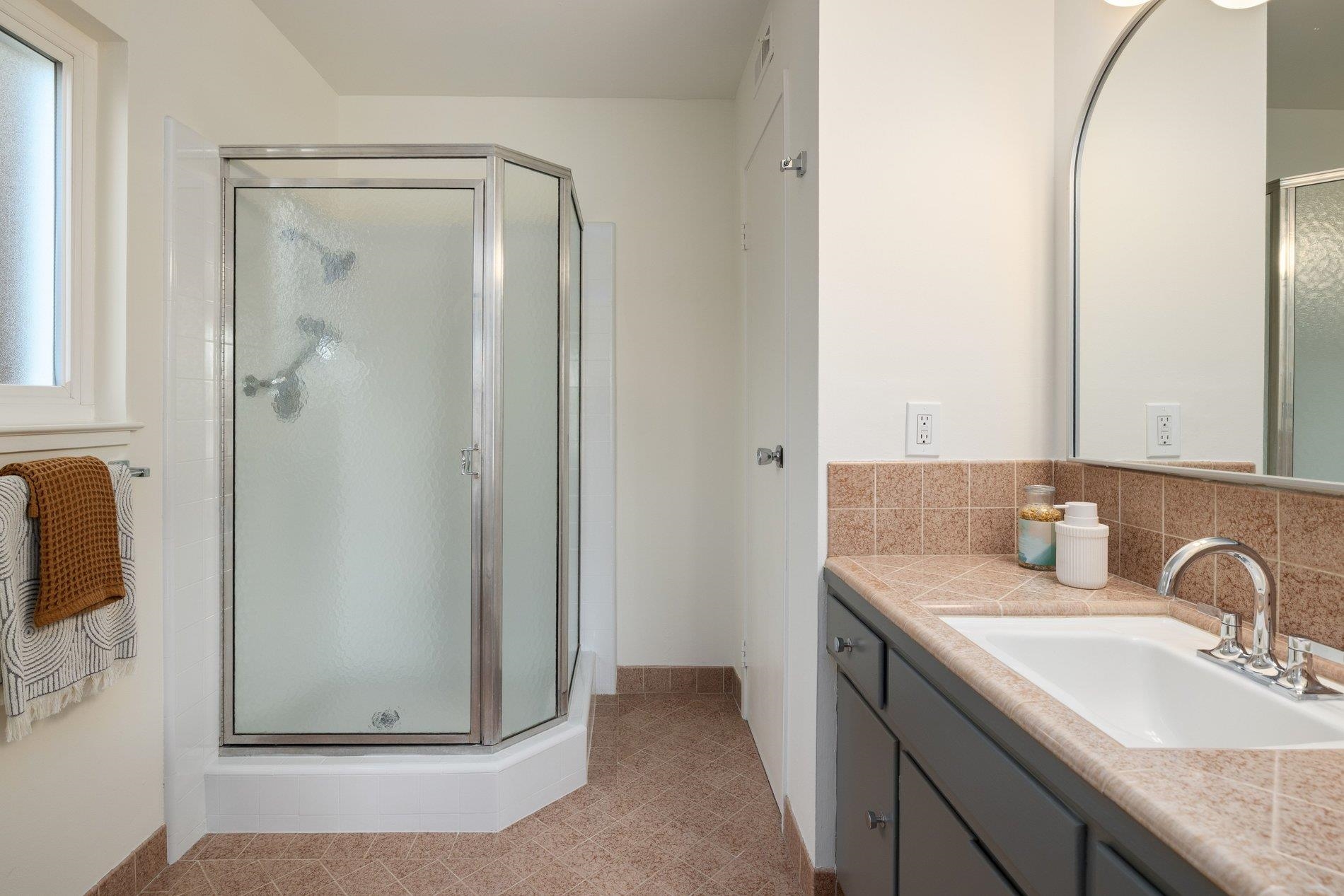 Photo #28: 41120837 Listing: Photo #28