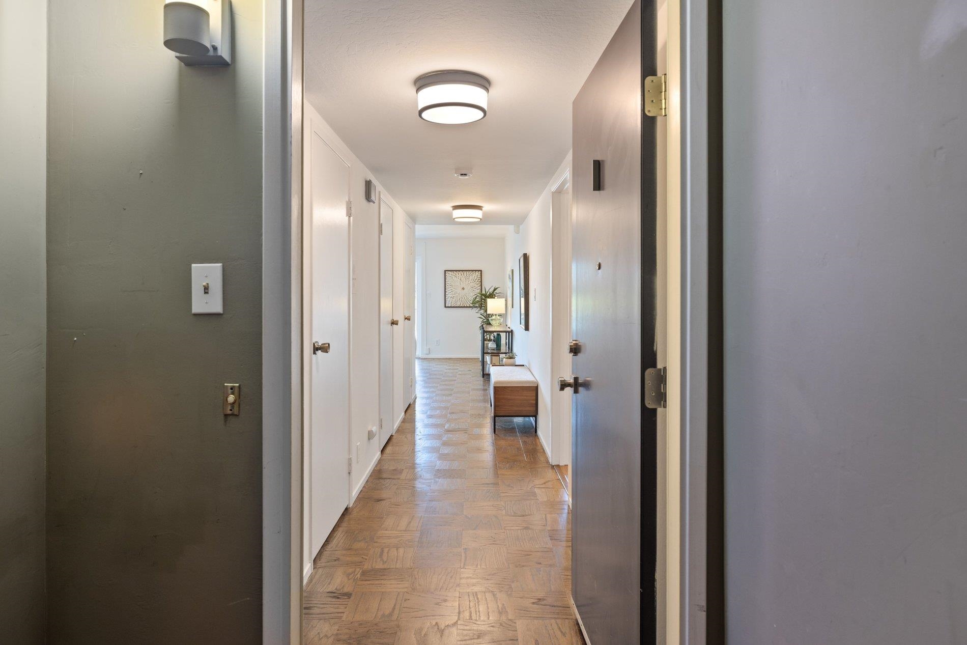 Photo #4: 41120837 Listing: Photo #4