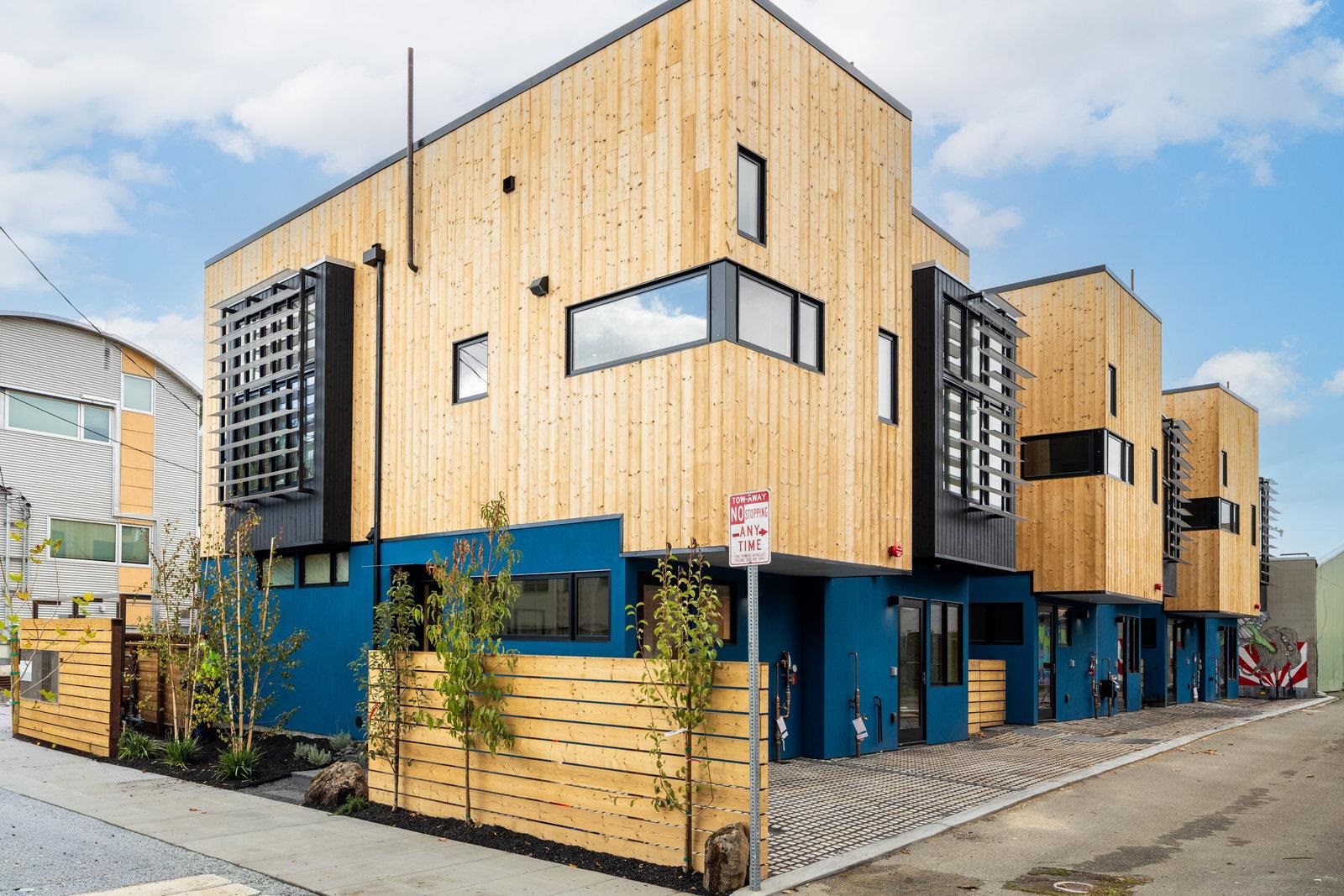 Photo #1: 41120838 Listing: Photo #1