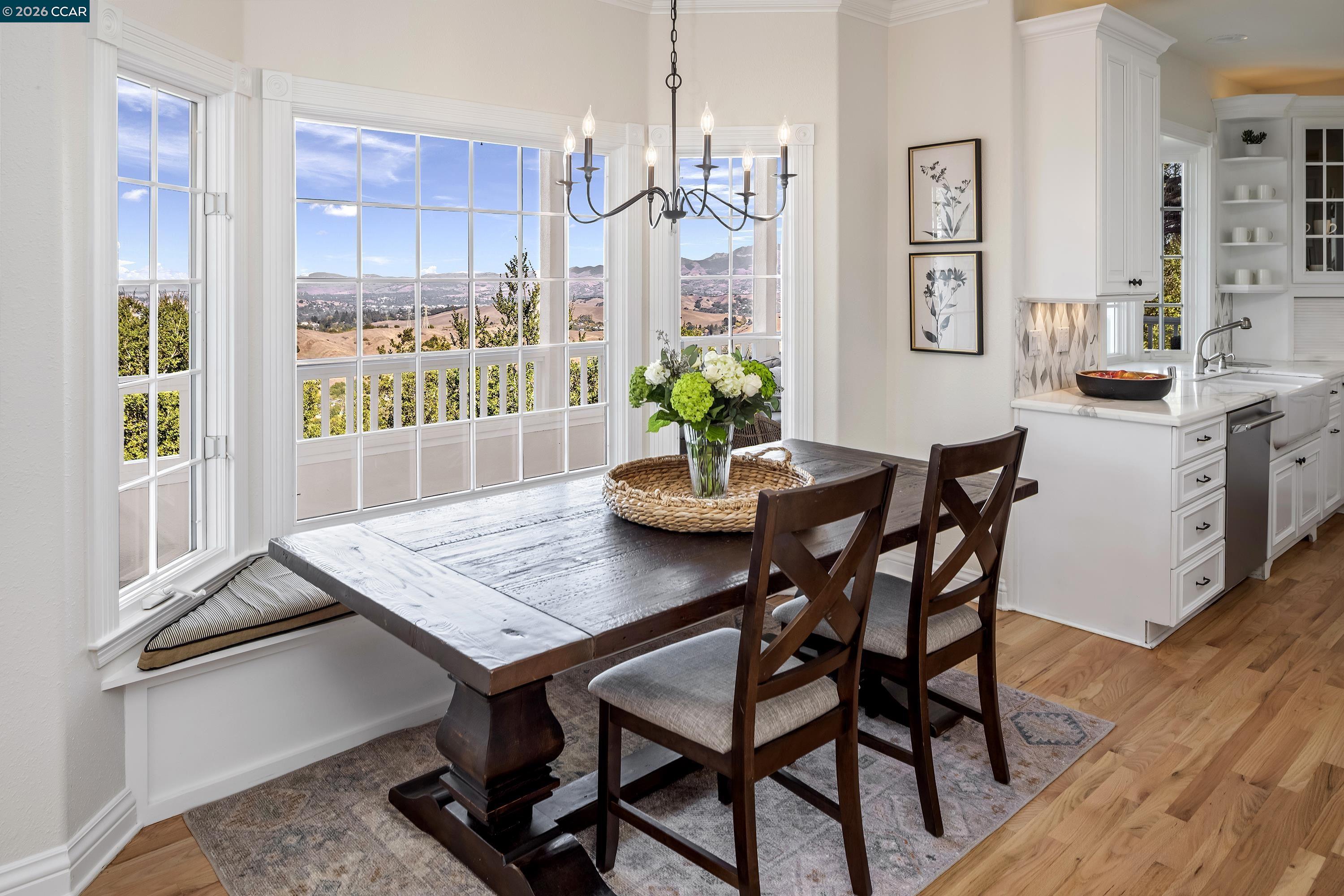 Detail Gallery Image 14 of 45 For 75 Donald Drive, Orinda,  CA 94563-3649 - 6 Beds | 5/1 Baths