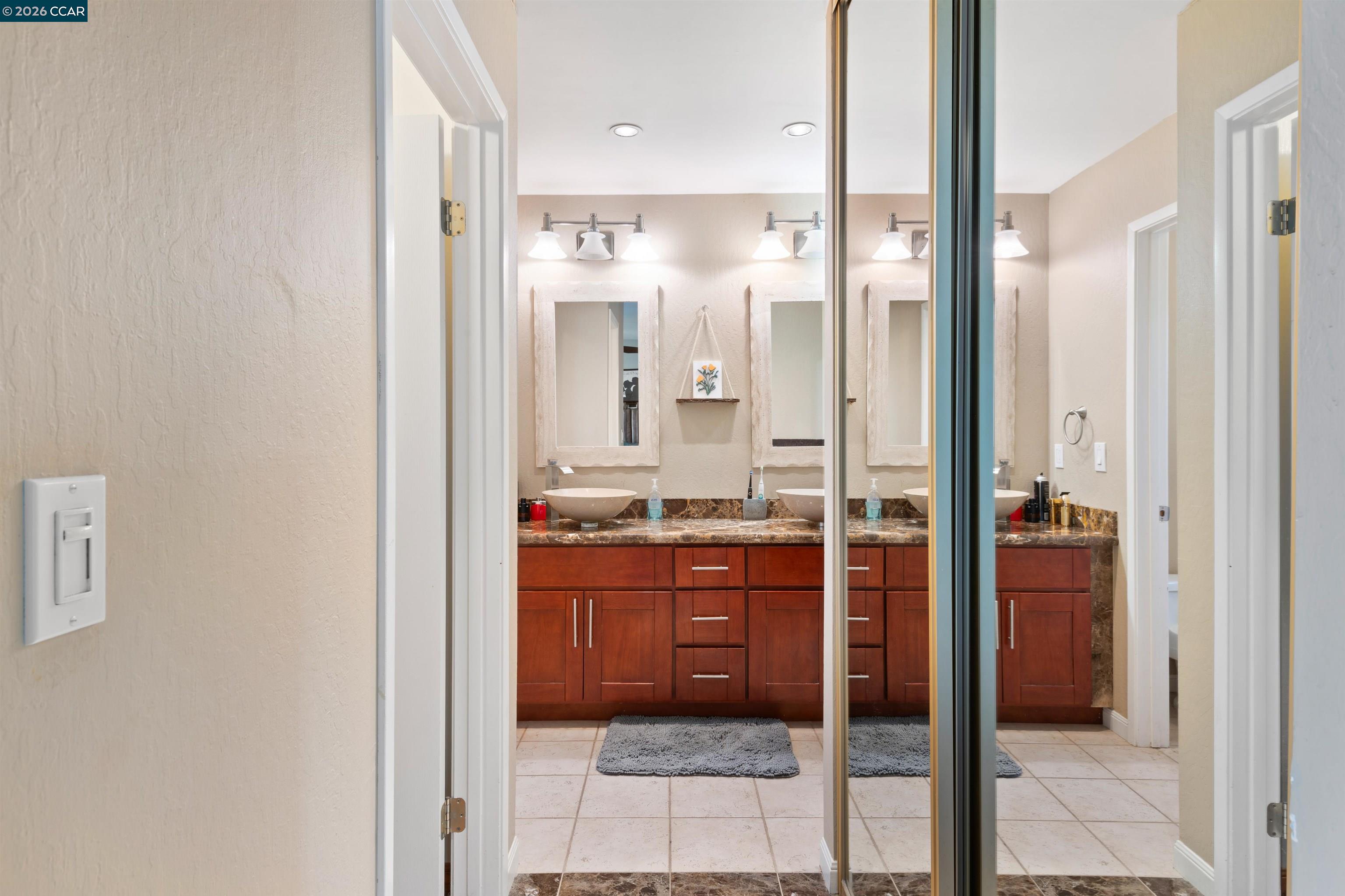 Detail Gallery Image 20 of 41 For 305 Mountaire Pkwy, Clayton,  CA 94517 - 4 Beds | 2 Baths