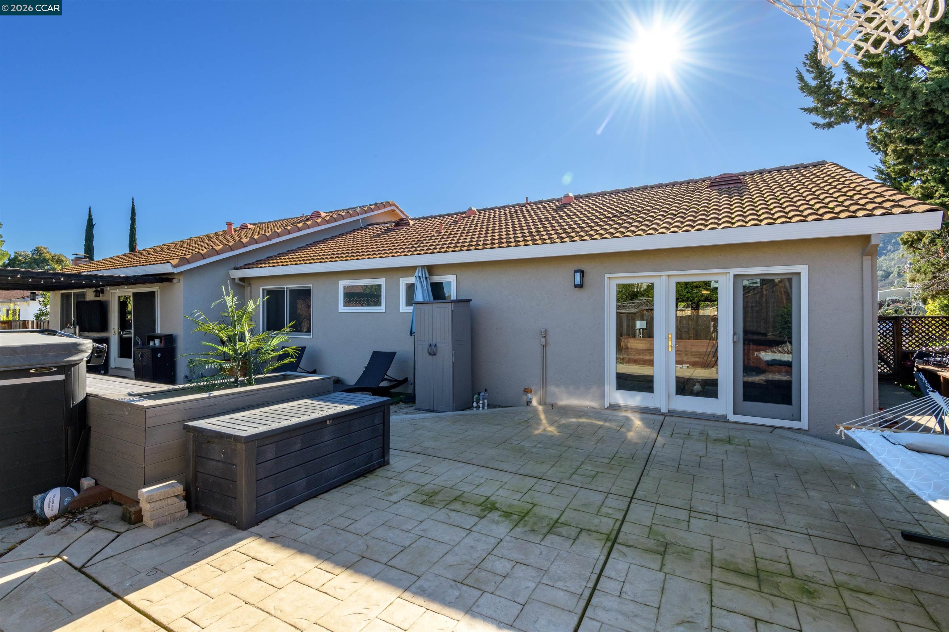 Detail Gallery Image 32 of 41 For 305 Mountaire Pkwy, Clayton,  CA 94517 - 4 Beds | 2 Baths