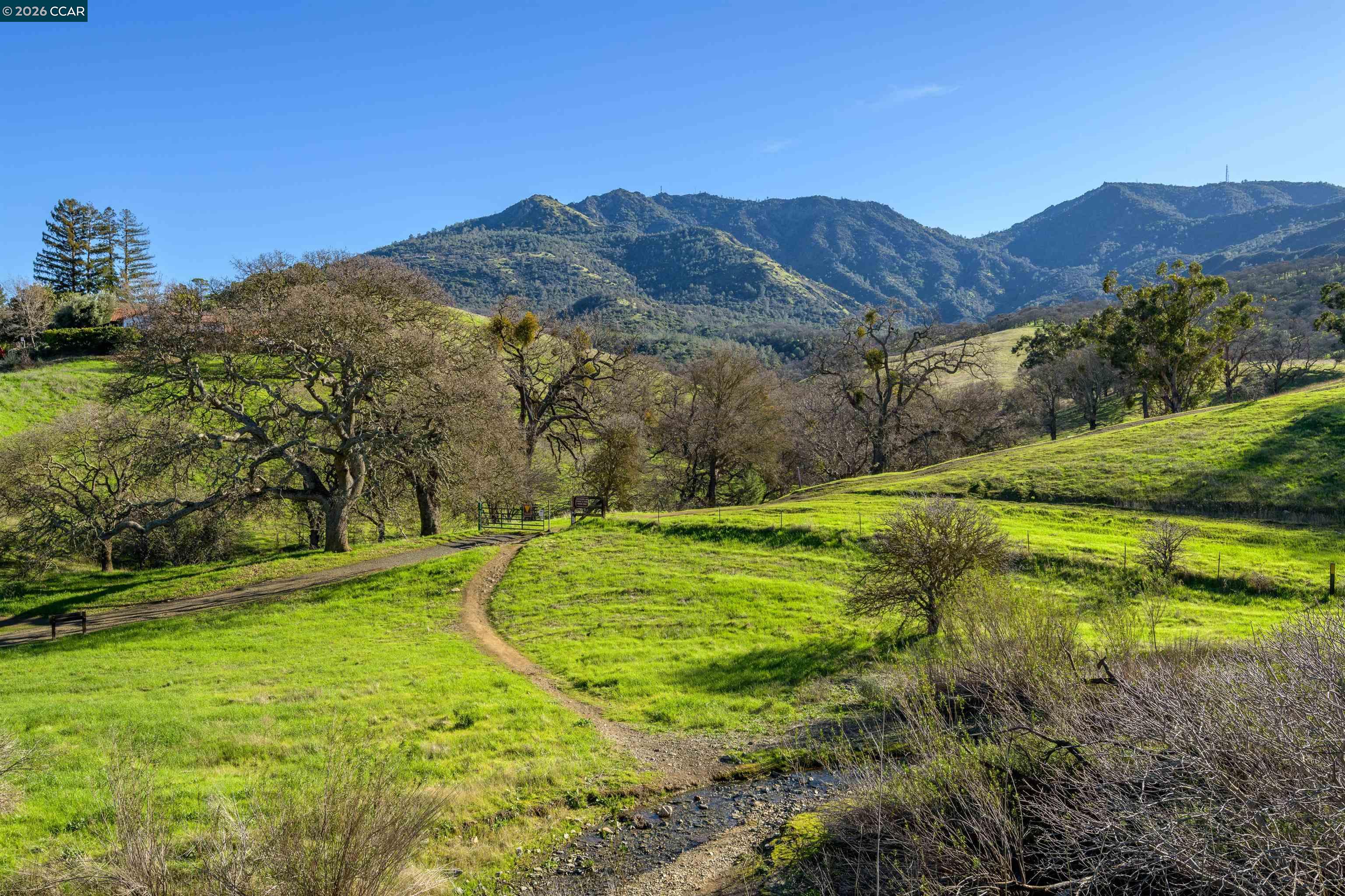 Detail Gallery Image 36 of 41 For 305 Mountaire Pkwy, Clayton,  CA 94517 - 4 Beds | 2 Baths