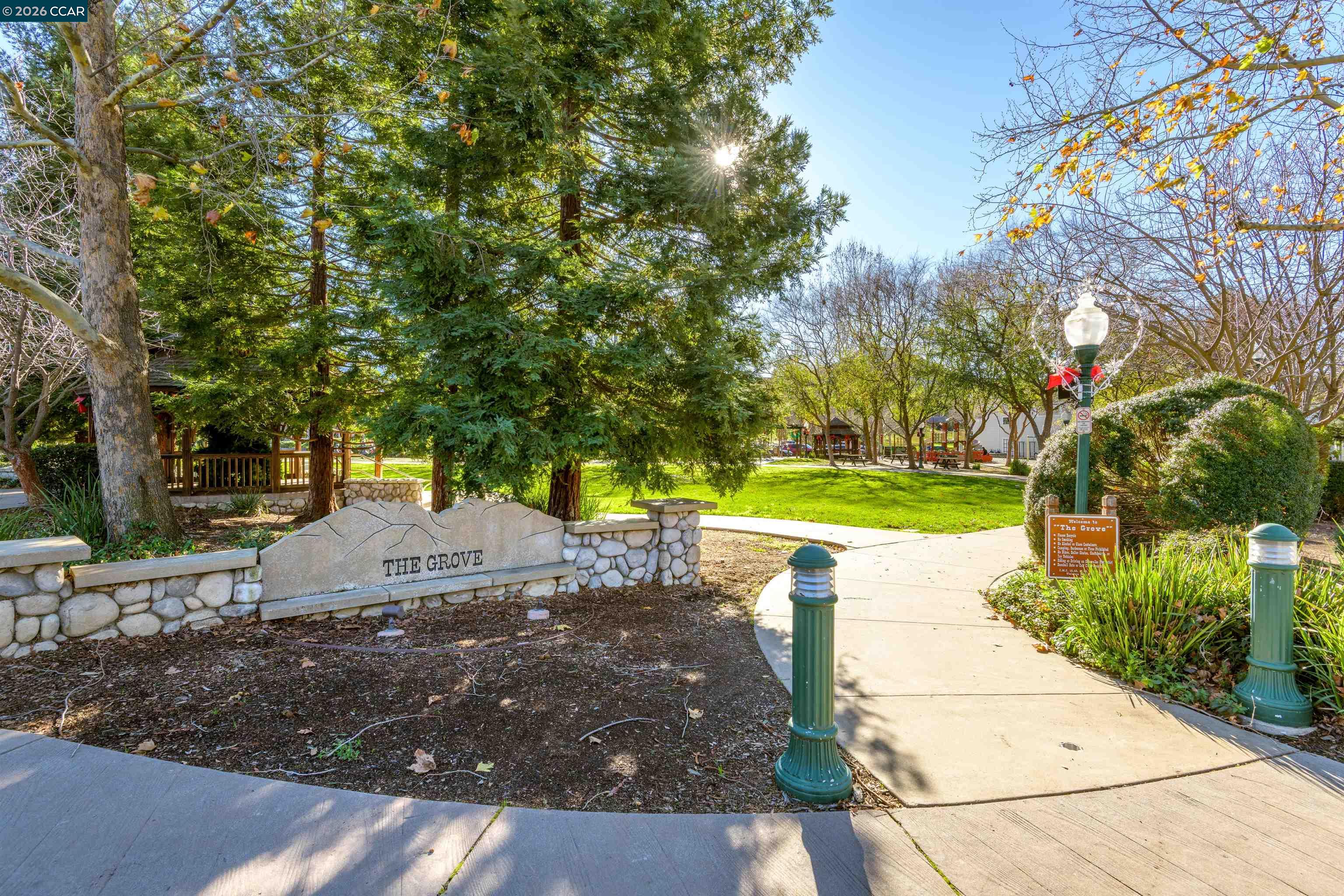 Detail Gallery Image 38 of 41 For 305 Mountaire Pkwy, Clayton,  CA 94517 - 4 Beds | 2 Baths