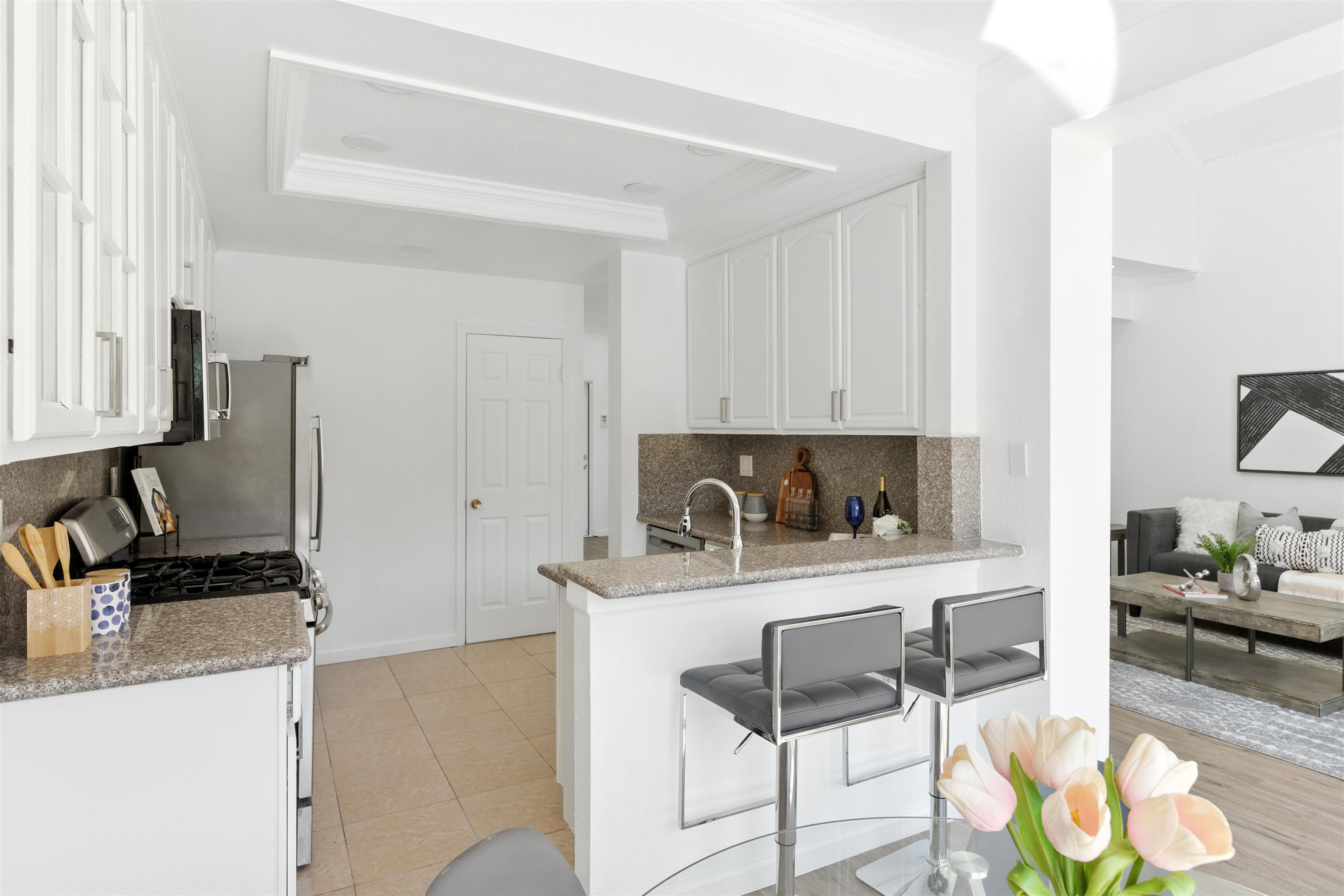 Detail Gallery Image 11 of 30 For 35968 Killorglin Cmn, Fremont,  CA 94536 - 4 Beds | 2/1 Baths