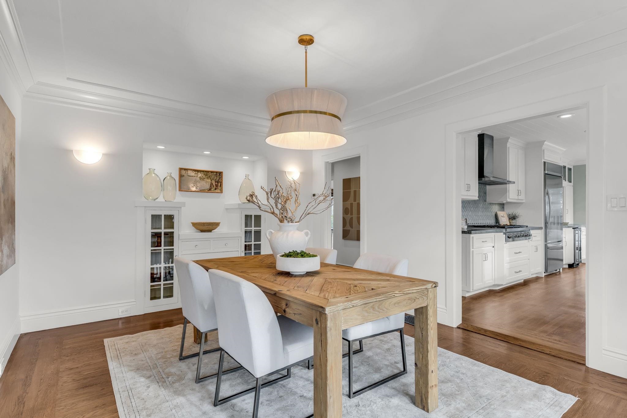 Detail Gallery Image 11 of 37 For 950 Scott St, Oakland,  CA 94610 - 3 Beds | 1 Baths