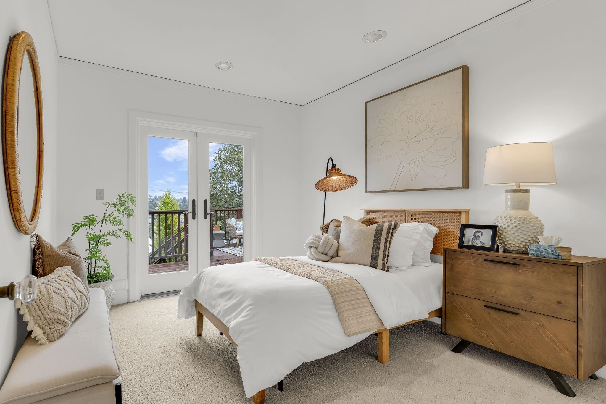 Detail Gallery Image 21 of 37 For 950 Scott St, Oakland,  CA 94610 - 3 Beds | 1 Baths