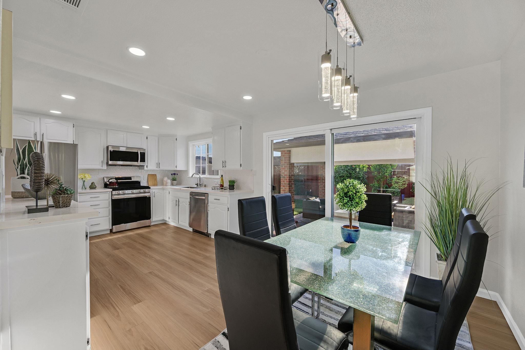 Detail Gallery Image 12 of 38 For 36001 Cabrillo Dr, Fremont,  CA 94536 - 3 Beds | 2 Baths