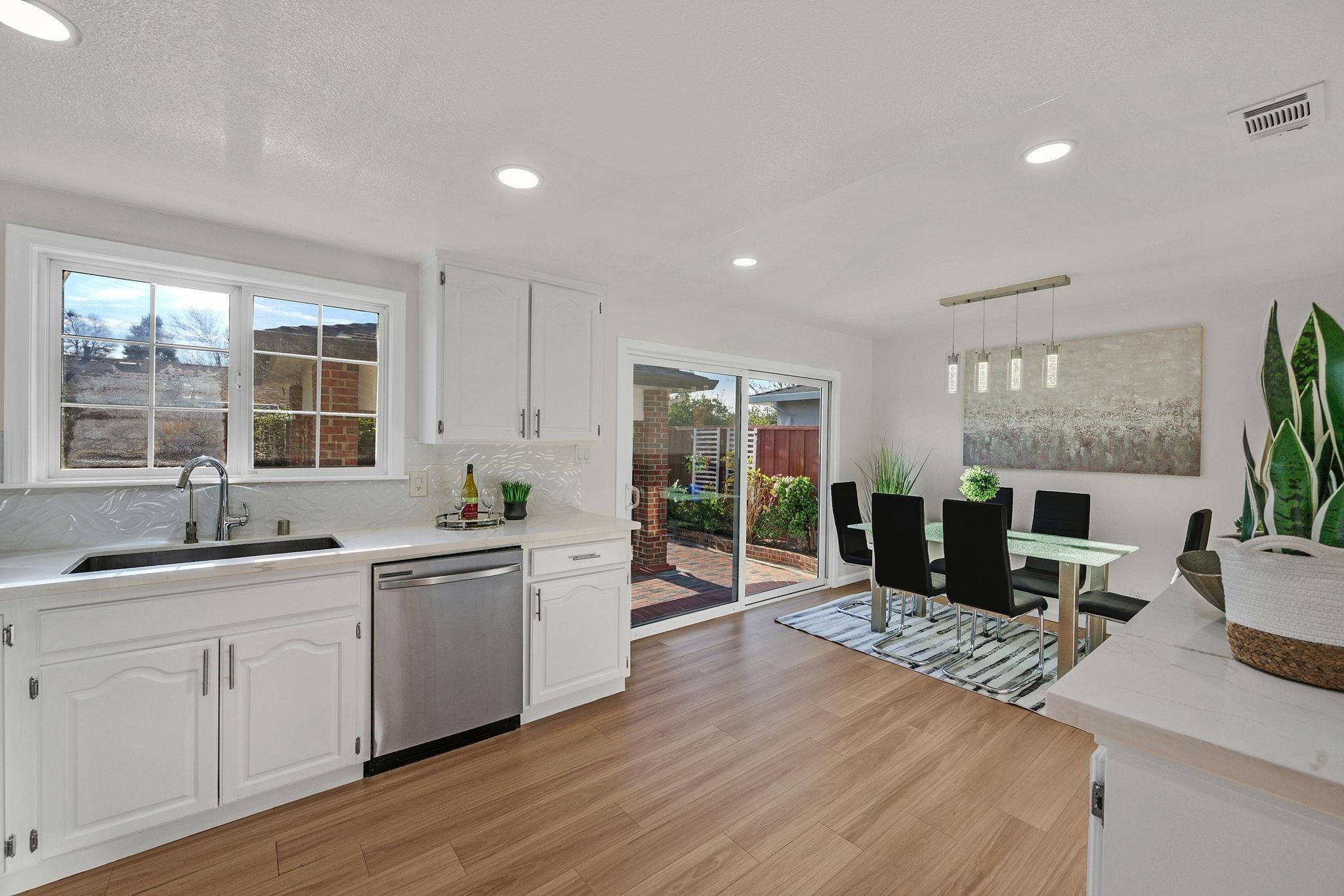 Detail Gallery Image 9 of 38 For 36001 Cabrillo Dr, Fremont,  CA 94536 - 3 Beds | 2 Baths