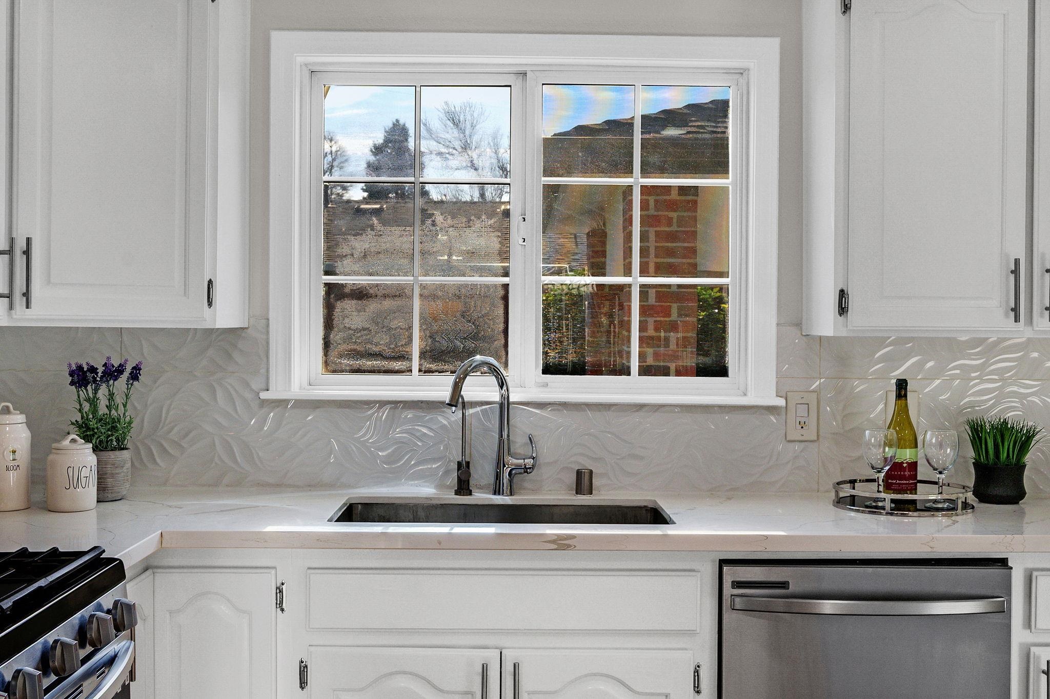 Detail Gallery Image 10 of 38 For 36001 Cabrillo Dr, Fremont,  CA 94536 - 3 Beds | 2 Baths