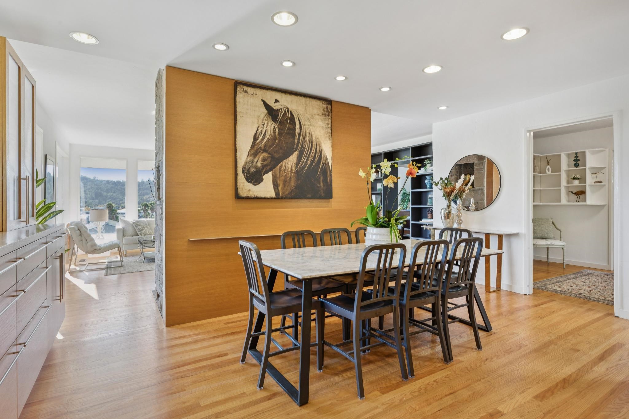 Detail Gallery Image 10 of 51 For 28 Marina Court Dr, San Rafael,  CA 94901 - 3 Beds | 2/1 Baths