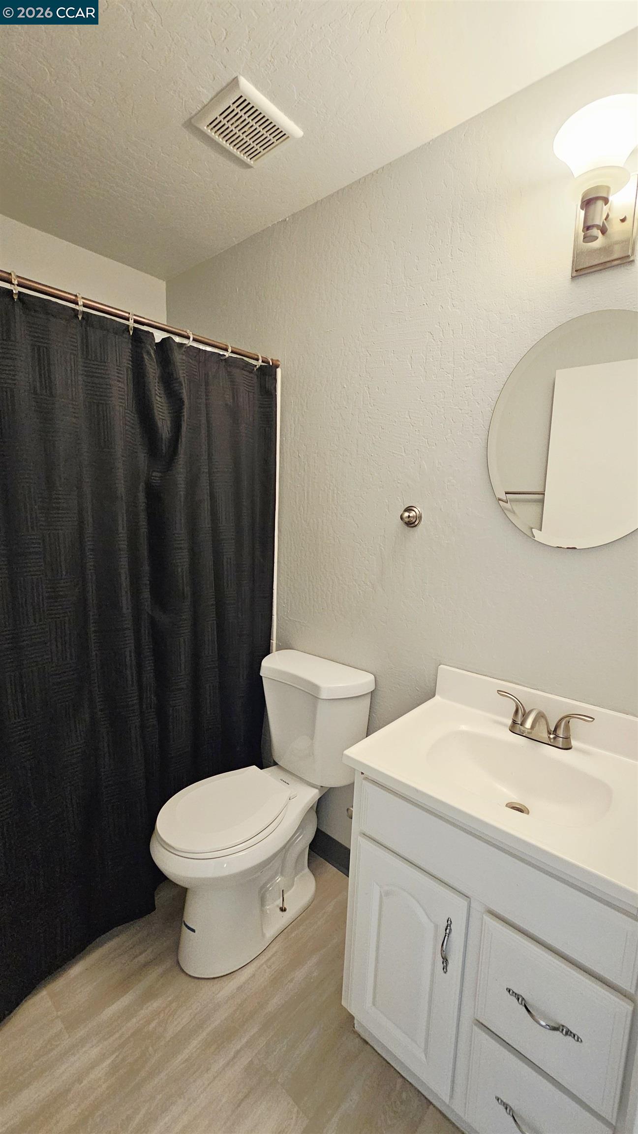 Detail Gallery Image 23 of 36 For 347 Scottsdale Rd, Pleasant Hill,  CA 94523 - 3 Beds | 2/1 Baths