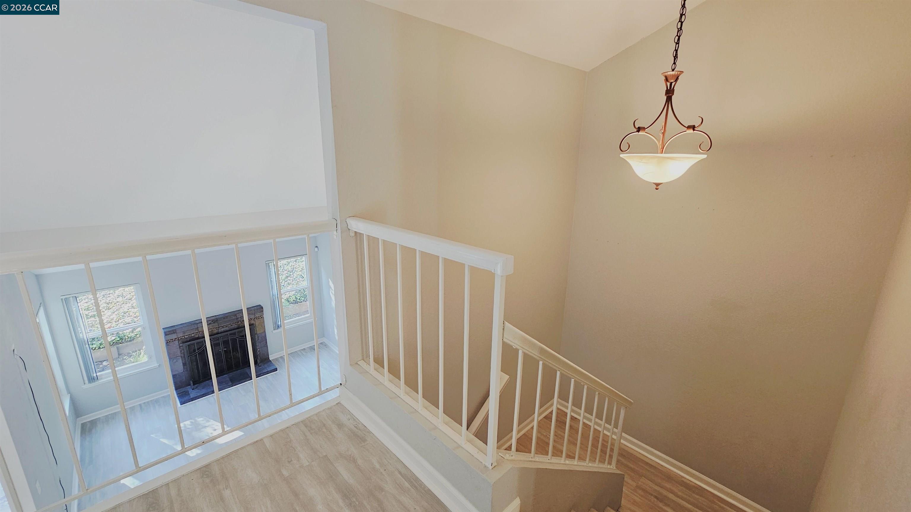 Detail Gallery Image 25 of 36 For 347 Scottsdale Rd, Pleasant Hill,  CA 94523 - 3 Beds | 2/1 Baths