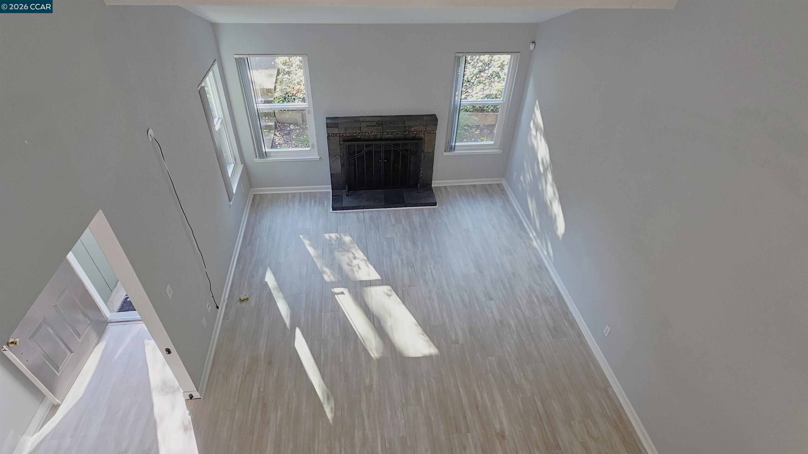 Detail Gallery Image 26 of 36 For 347 Scottsdale Rd, Pleasant Hill,  CA 94523 - 3 Beds | 2/1 Baths