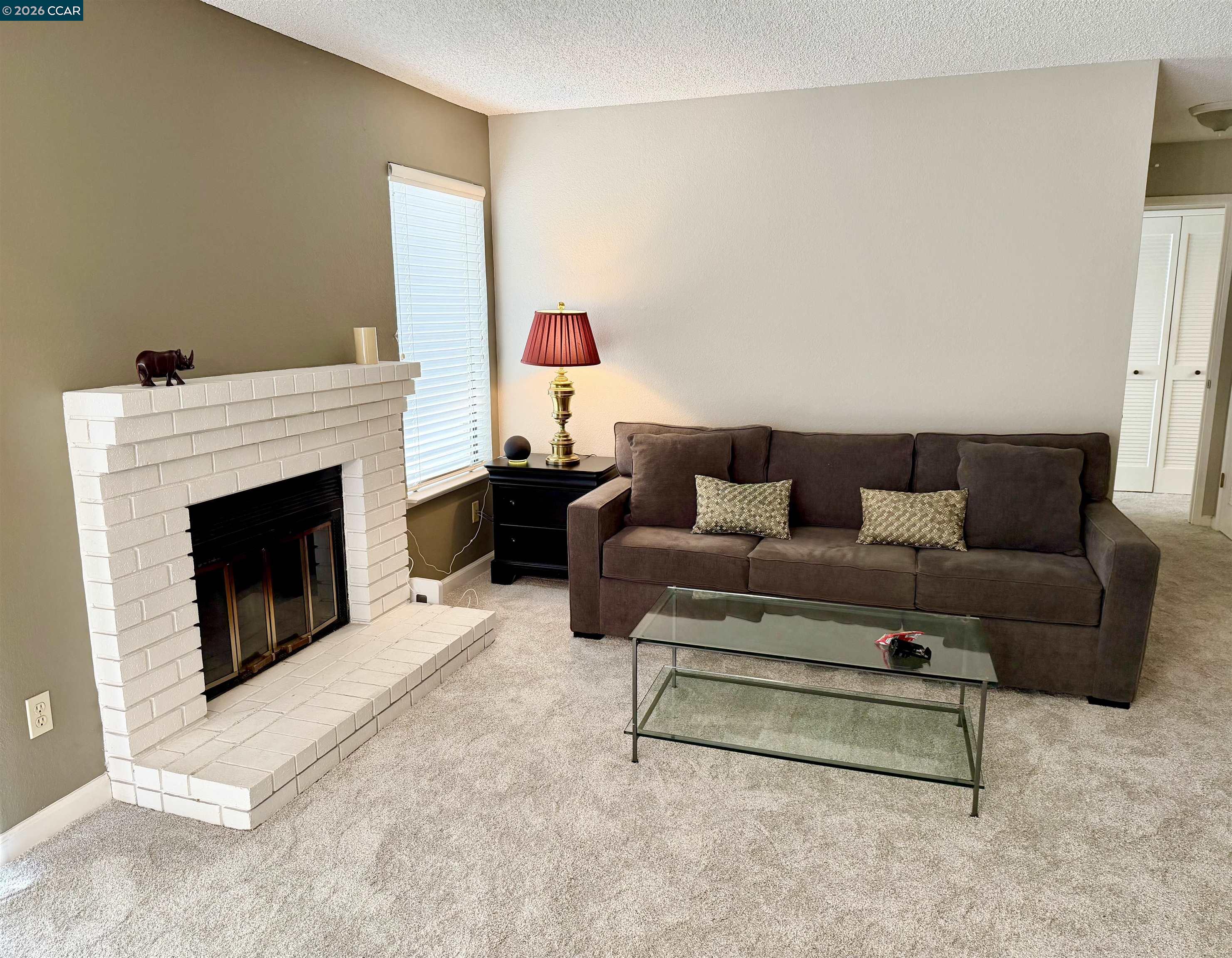 Front Image Thumbnail for CC41120864