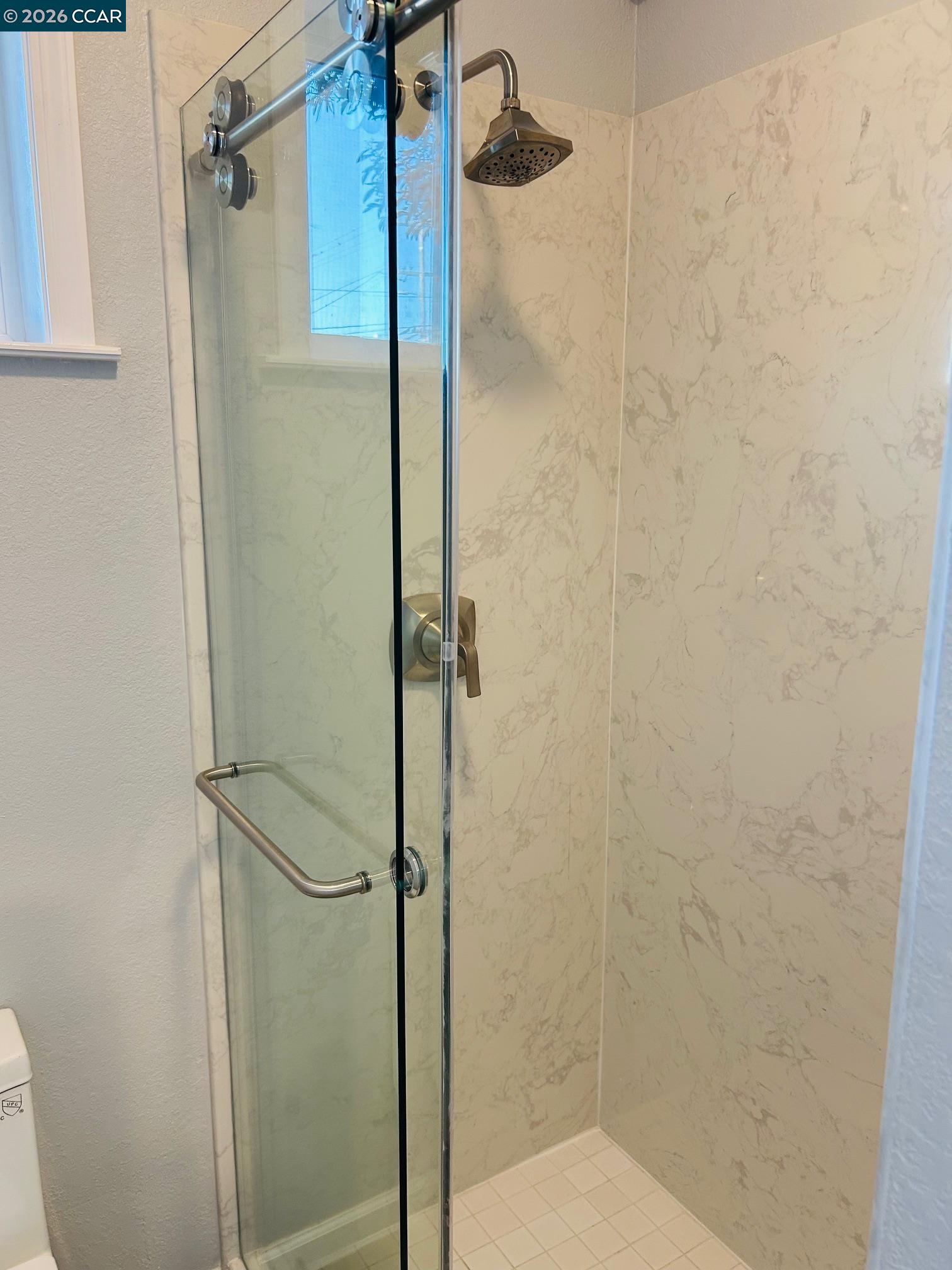 Detail Gallery Image 12 of 37 For 532 5th St, Richmond,  CA 94801 - 5 Beds | 3/1 Baths