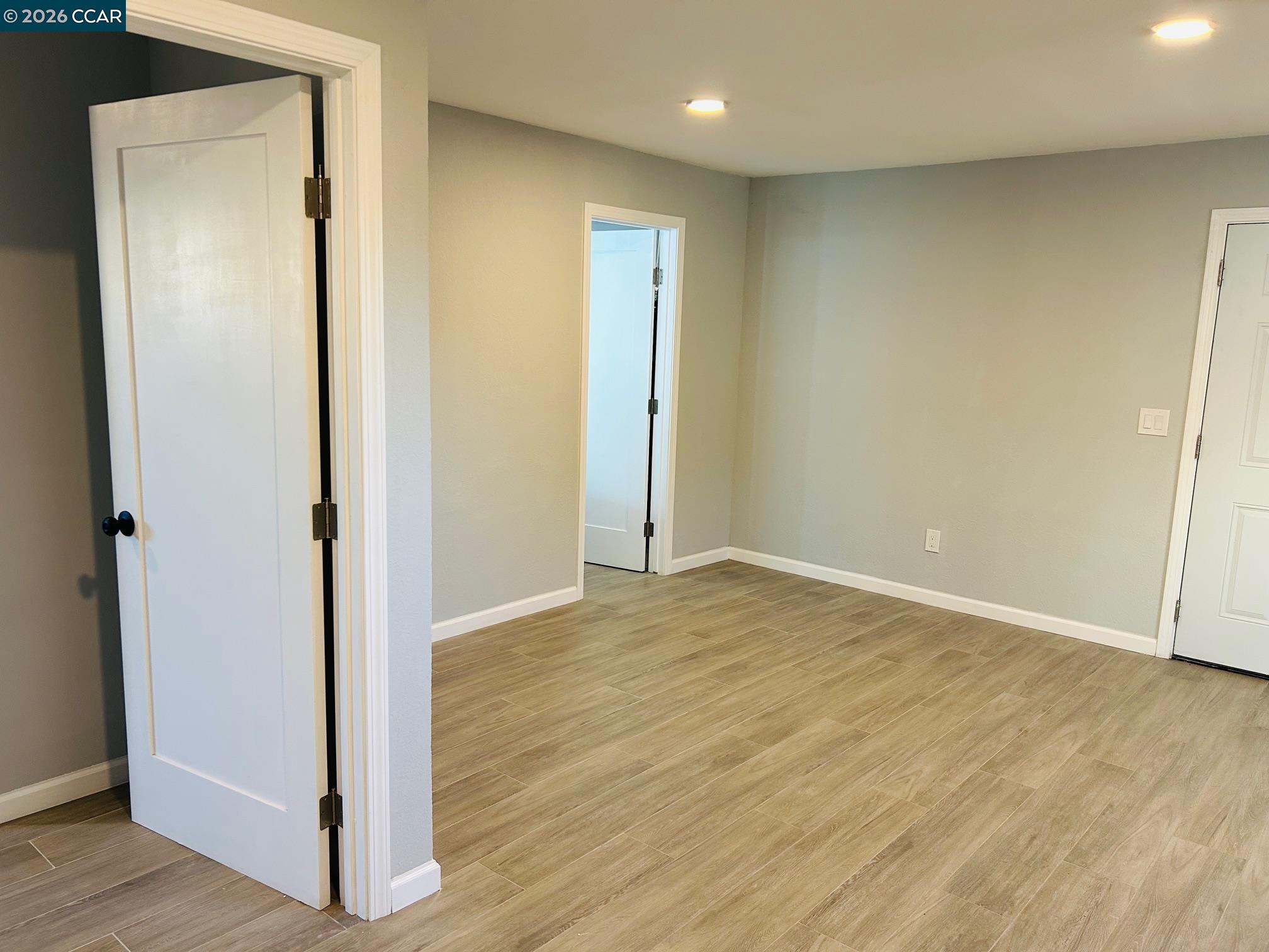 Detail Gallery Image 14 of 37 For 532 5th St, Richmond,  CA 94801 - 5 Beds | 3/1 Baths