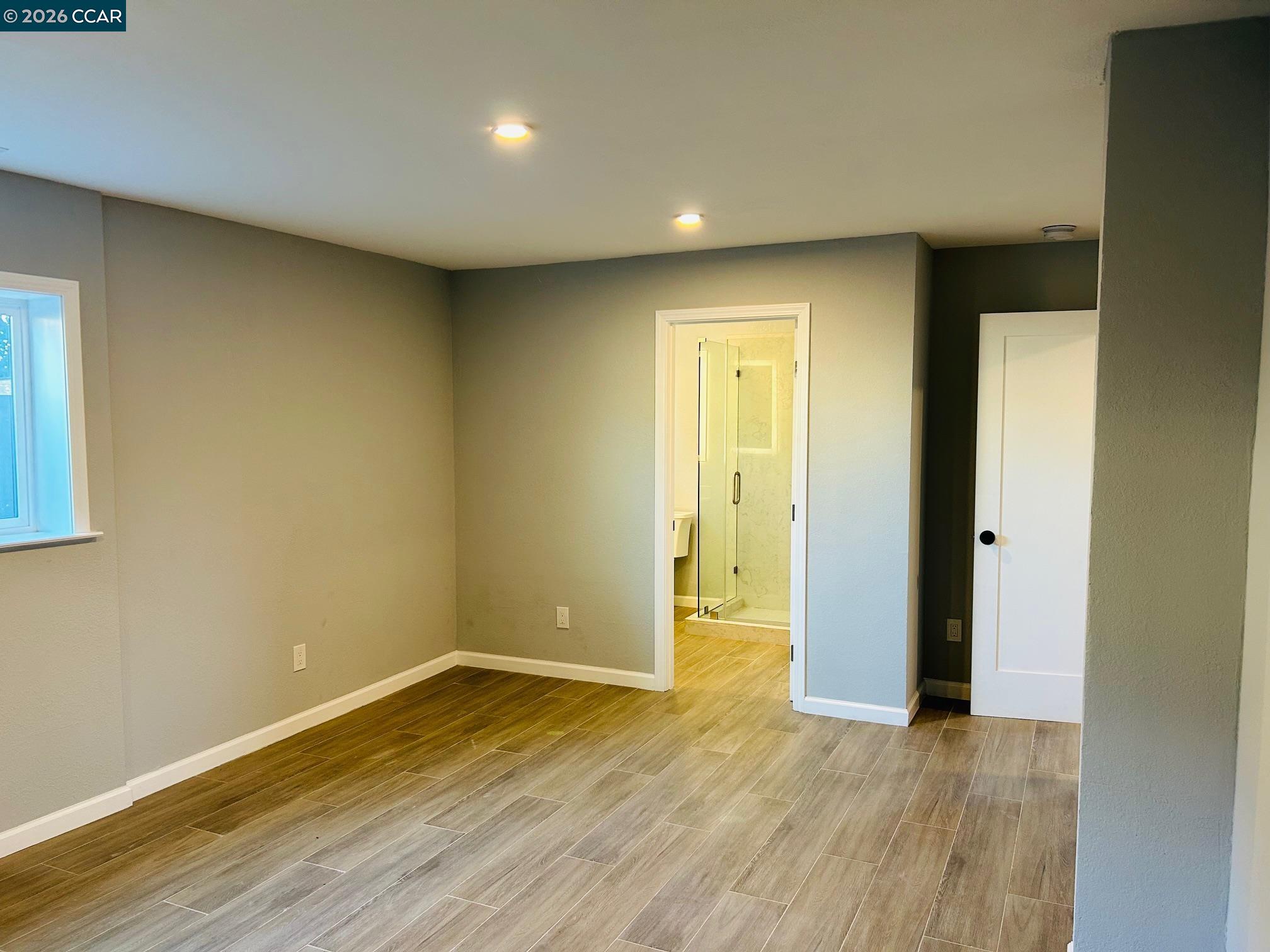 Detail Gallery Image 16 of 37 For 532 5th St, Richmond,  CA 94801 - 5 Beds | 3/1 Baths