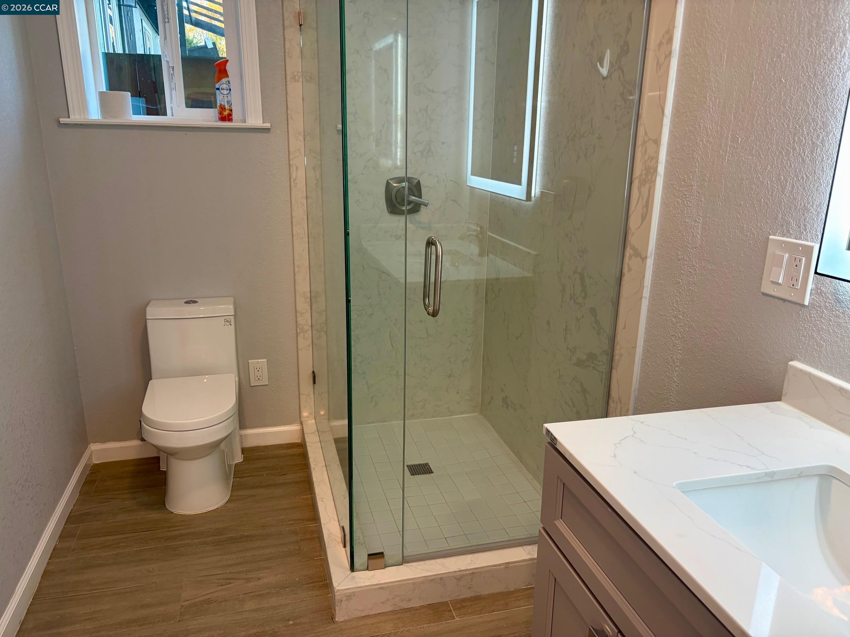 Detail Gallery Image 34 of 37 For 532 5th St, Richmond,  CA 94801 - 5 Beds | 3/1 Baths