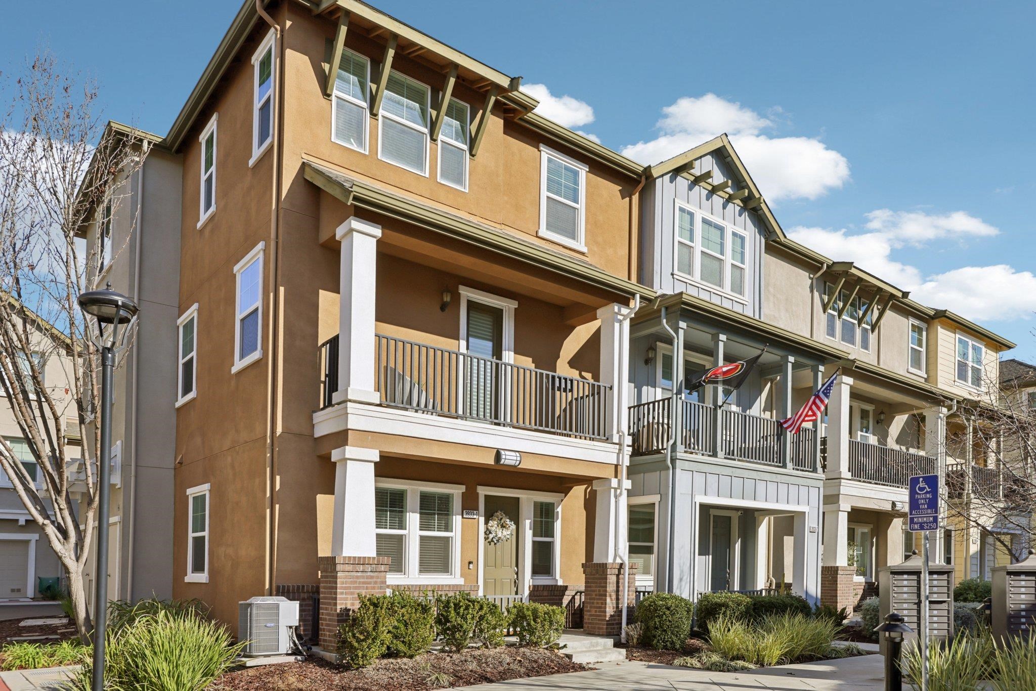 Photo #1: 41120866 Listing: Photo #1