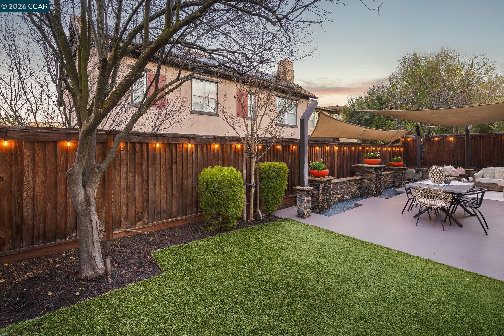 Detail Gallery Image 12 of 60 For 836 Griffon Court, Danville,  CA 94506 - 4 Beds | 3/1 Baths