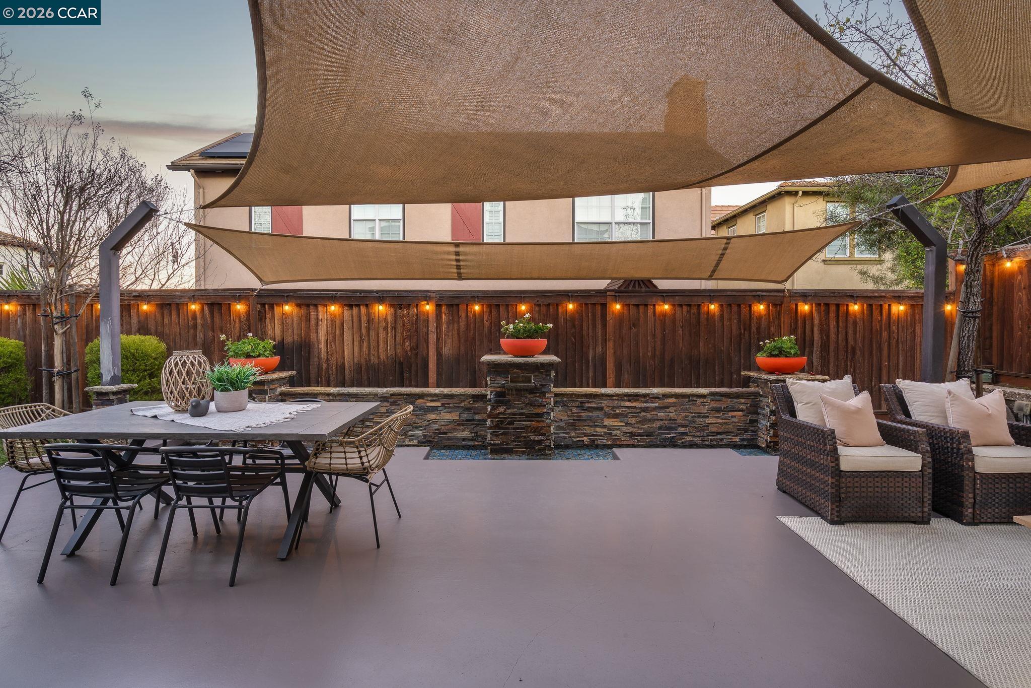 Detail Gallery Image 5 of 60 For 836 Griffon Court, Danville,  CA 94506 - 4 Beds | 3/1 Baths