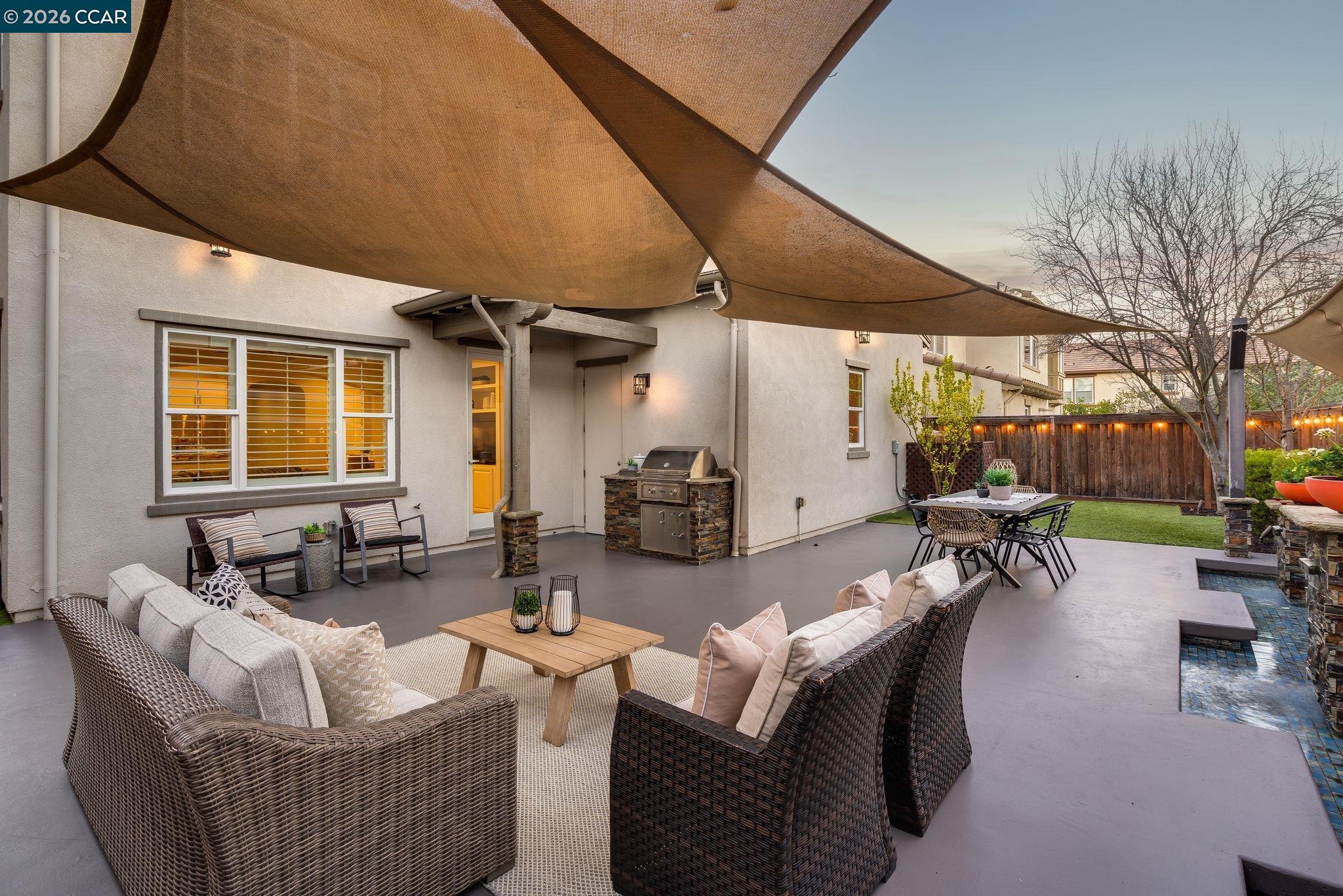 Detail Gallery Image 9 of 60 For 836 Griffon Court, Danville,  CA 94506 - 4 Beds | 3/1 Baths