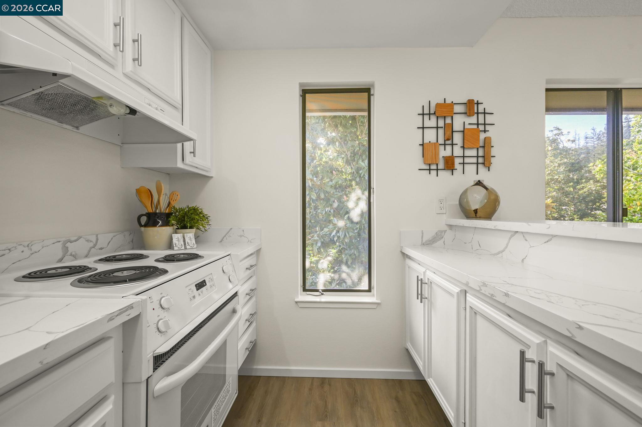 Photo #10: 41120872 Listing: Photo #10