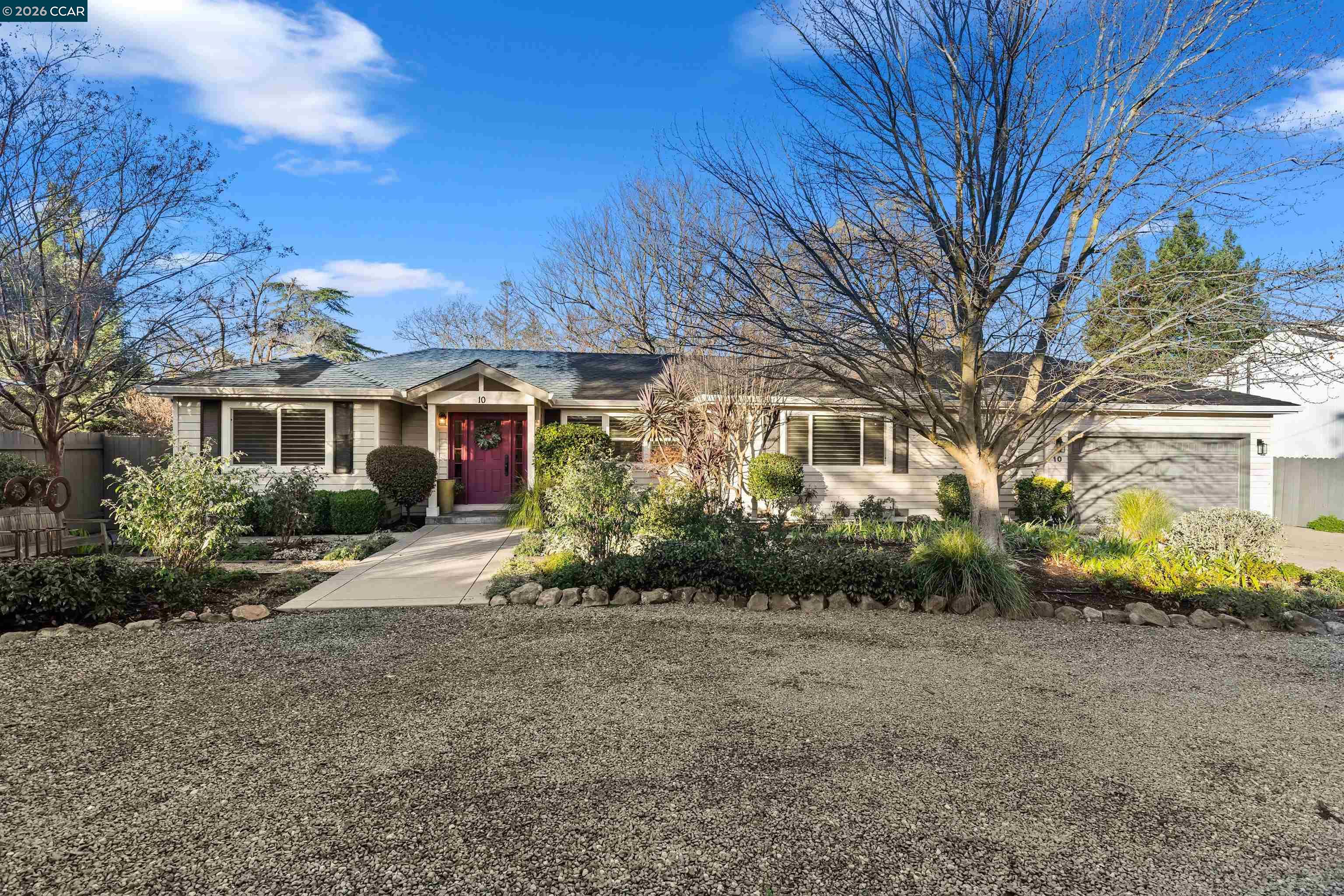 Detail Gallery Image 2 of 32 For 10 Jolie Ln, Walnut Creek,  CA 94597 - 3 Beds | 2 Baths